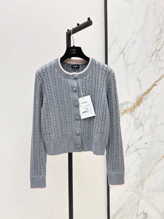 26FW New Cable-Knit Cardigan in Grey & Pink Colorblock 🩶