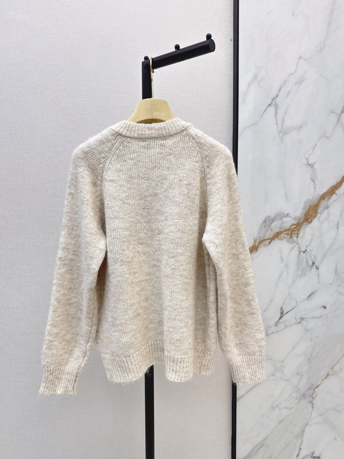 26FW New Mushroom-Motif Crew-Neck Oversized Cardigan 🤍🩶🤎