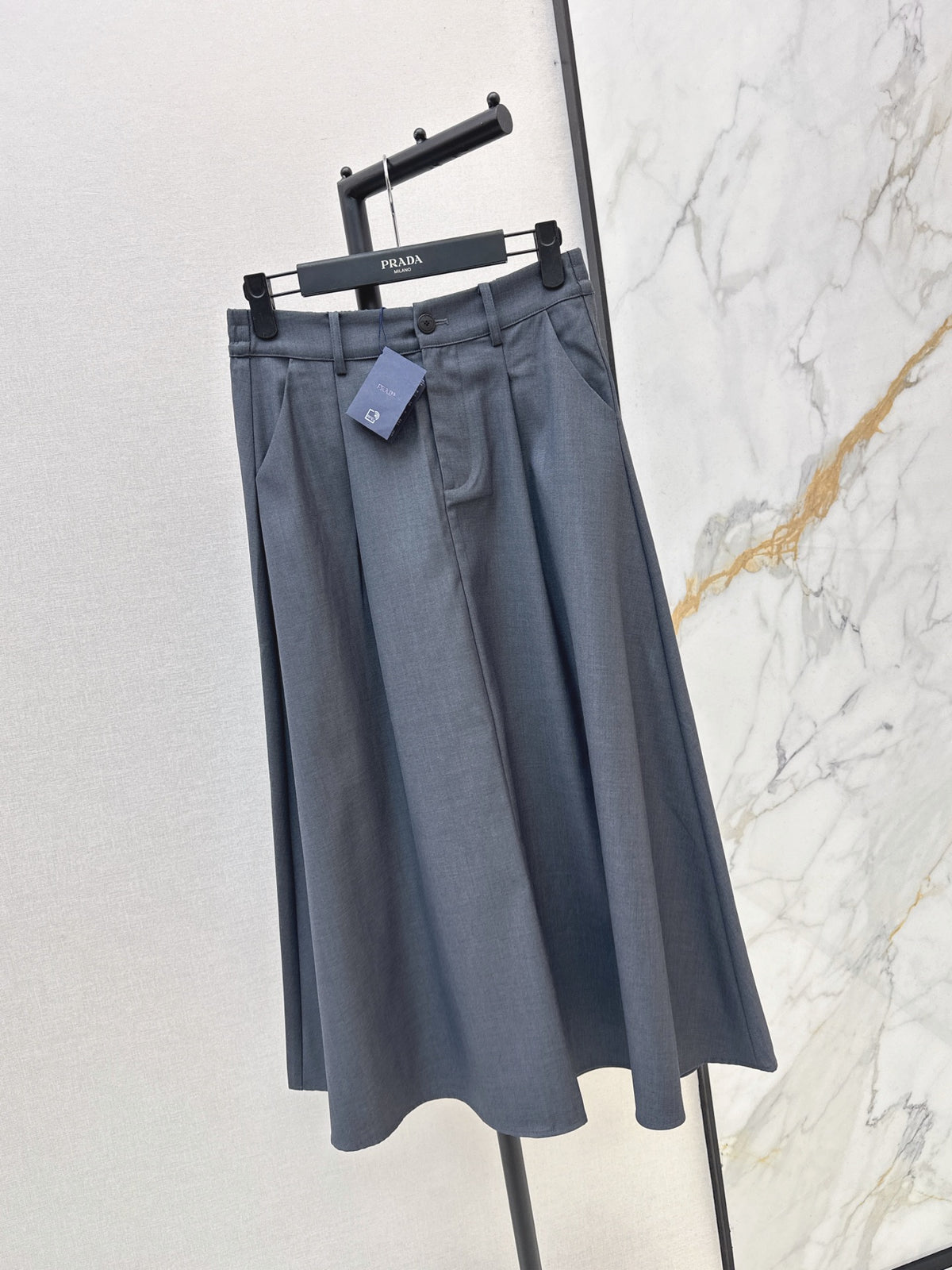 26FW New Umbrella-Style Skirt 🩶🖤