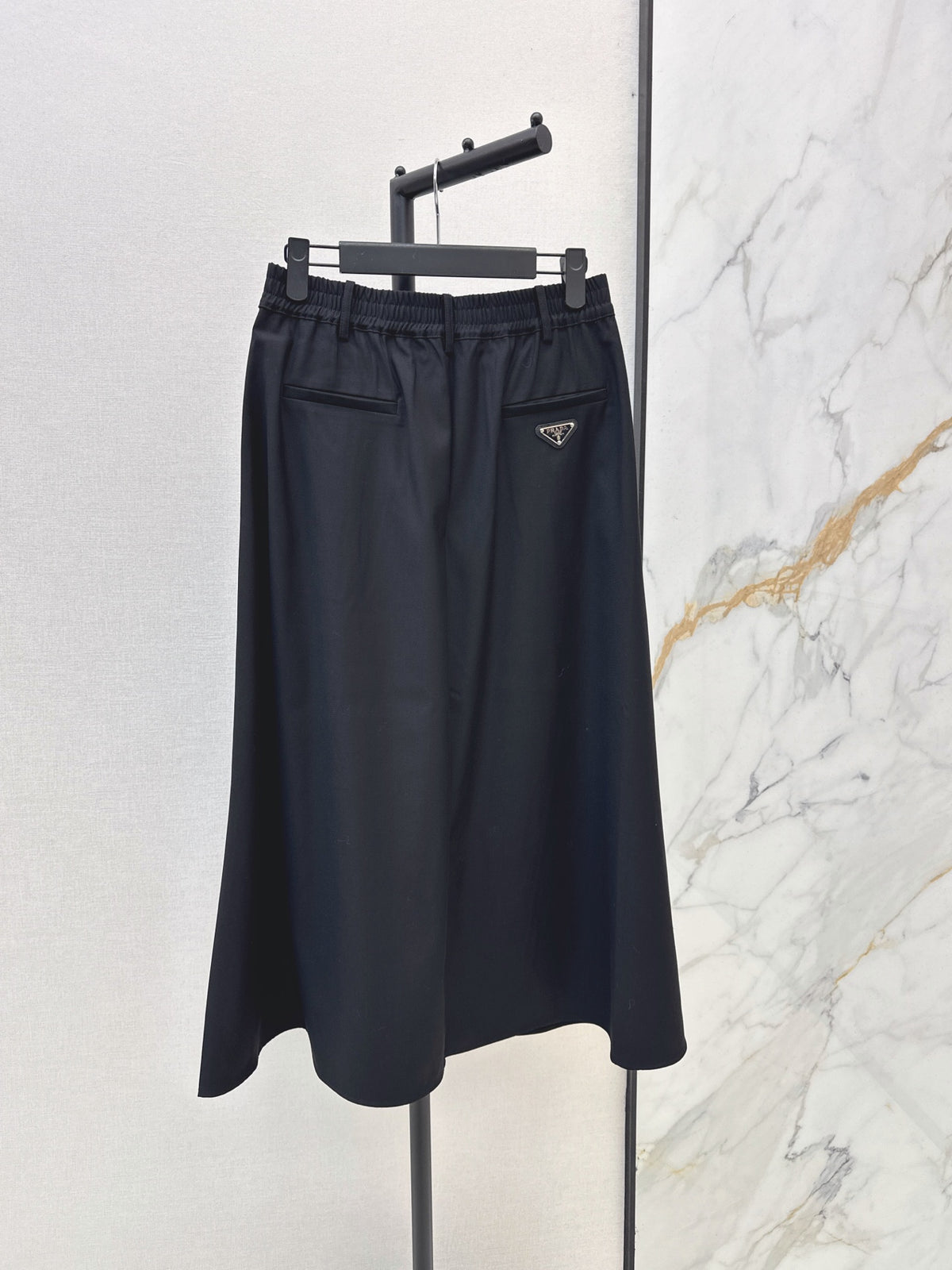 26FW New Umbrella-Style Skirt 🩶🖤