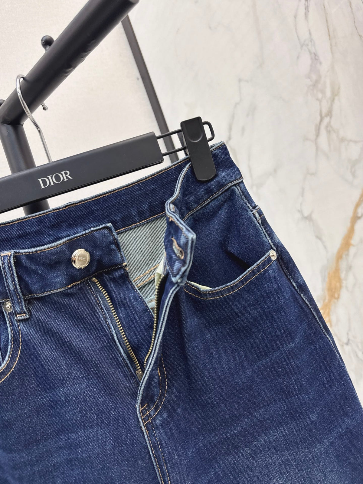 26FW New Embroidered Straight-Leg Jeans 🩵🖤