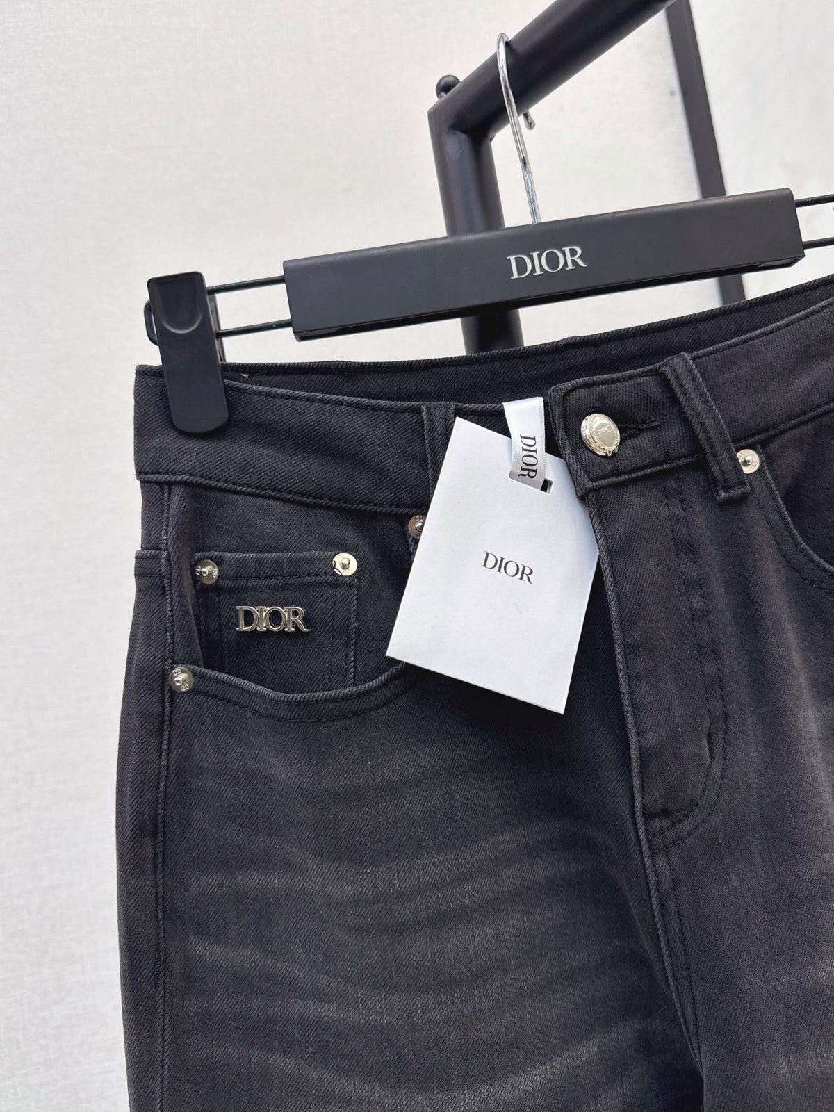 26FW New Embroidered Straight-Leg Jeans 🩵🖤