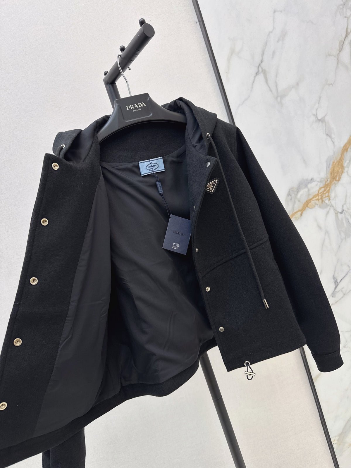 26FW New Wool Coat with Triangular Logo Detail 🖤