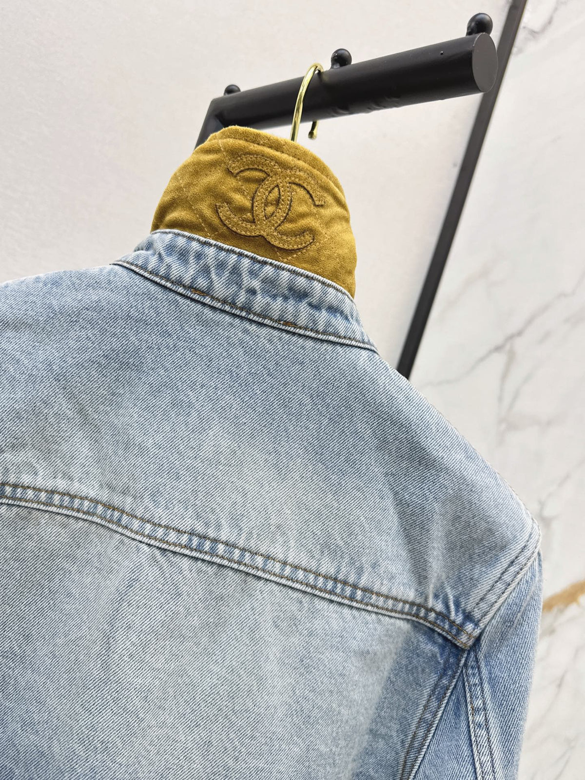 🔥Highest Quality🔥26FW New Suede-Paneled Cropped Shirt Jacket 🩵