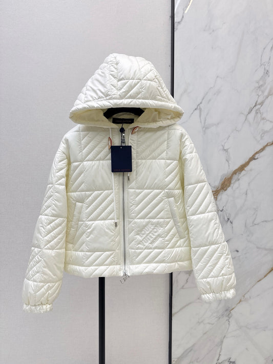 26FW New Embossed Hooded Padded Jacket 🤍