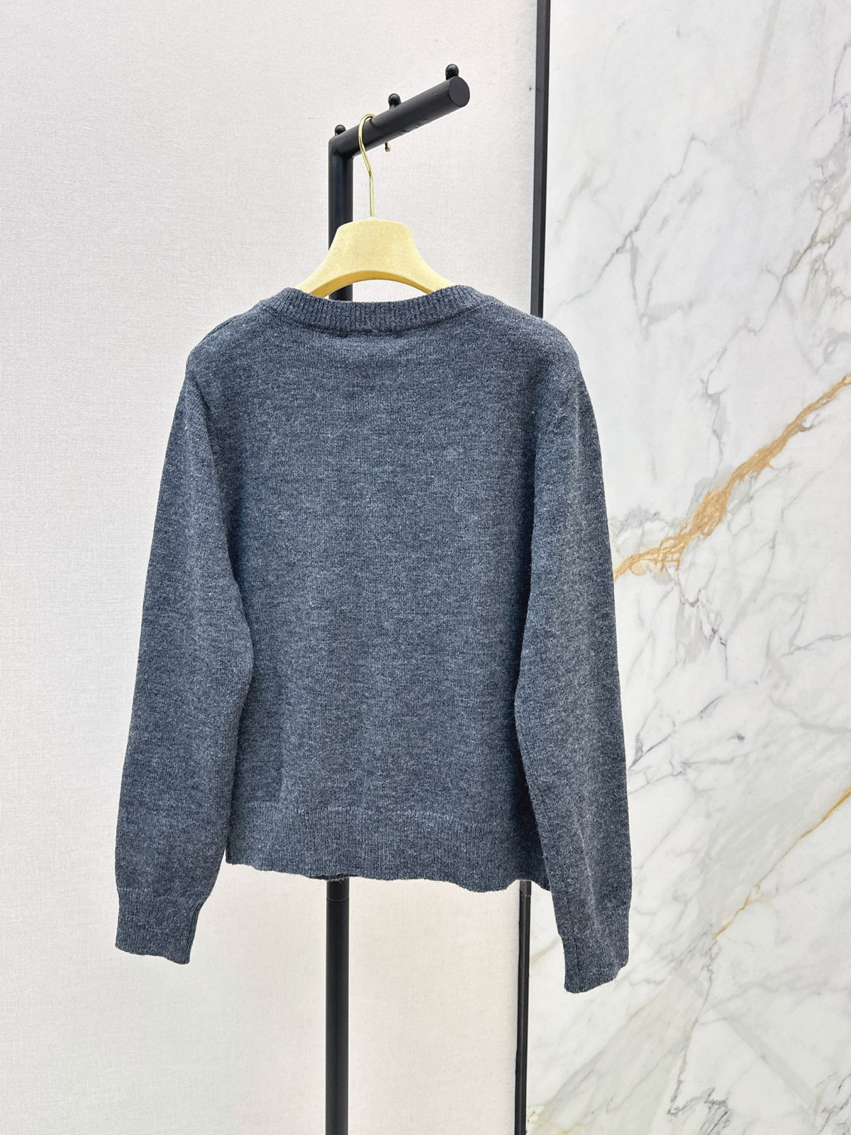 26FW New Quilted-Pattern Crew-Neck Cardigan 🤍🤎🩶💙