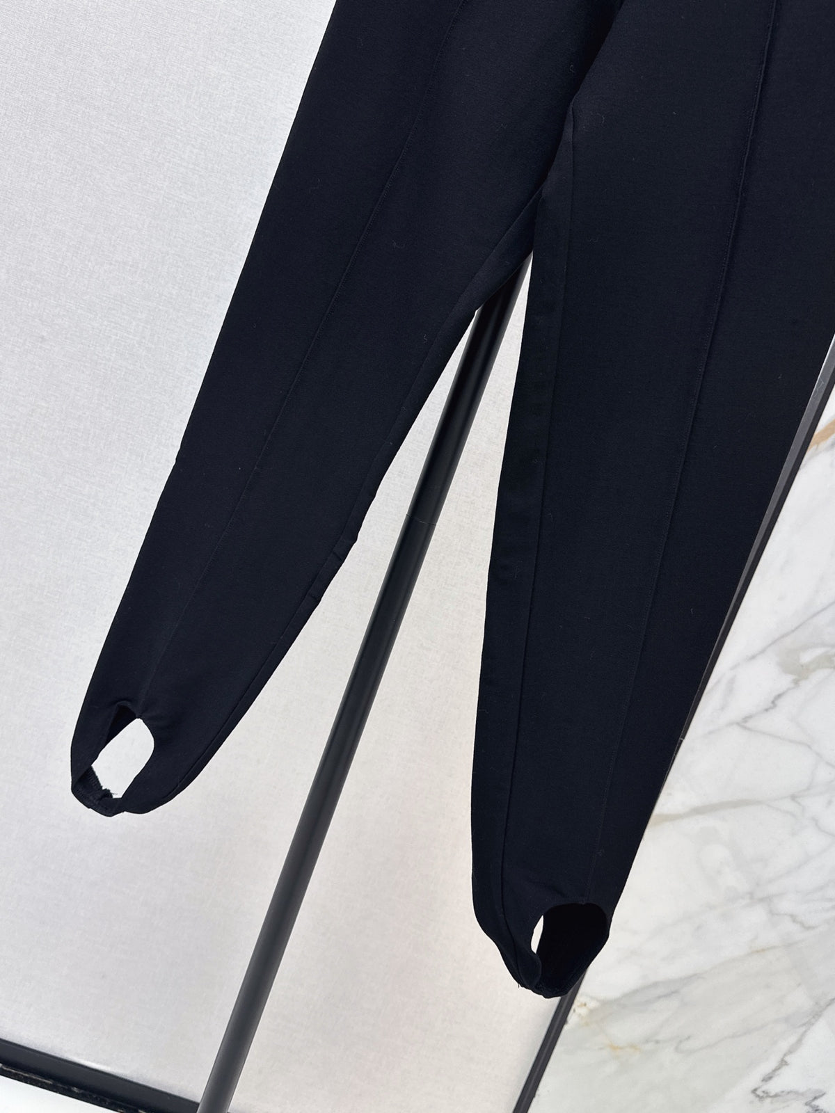 26FW New Black High-Waisted Stirrup Pants 🖤