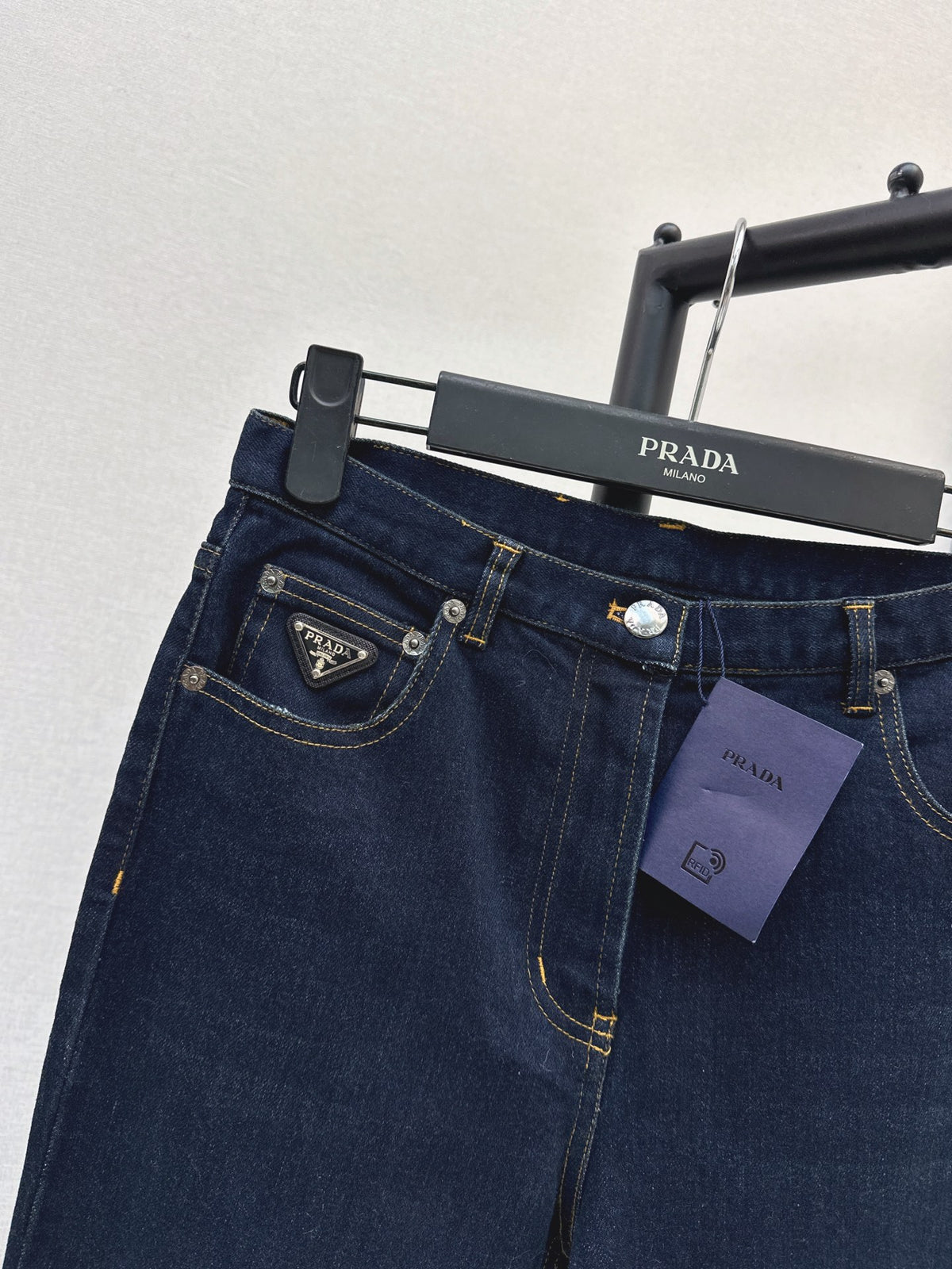 26FW New High-Waisted Jeans 🖤