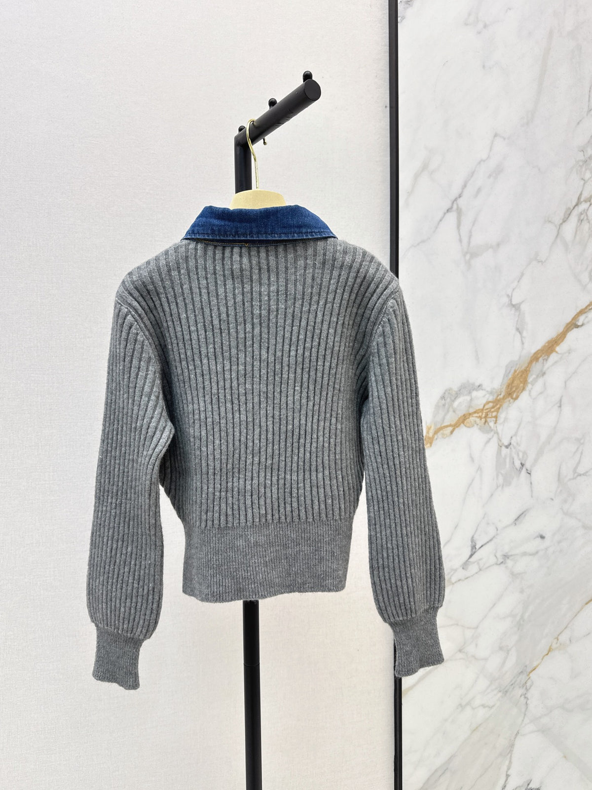 🔥Highest Quality🔥26FW New Collared Knit Sweater 🤍🩶