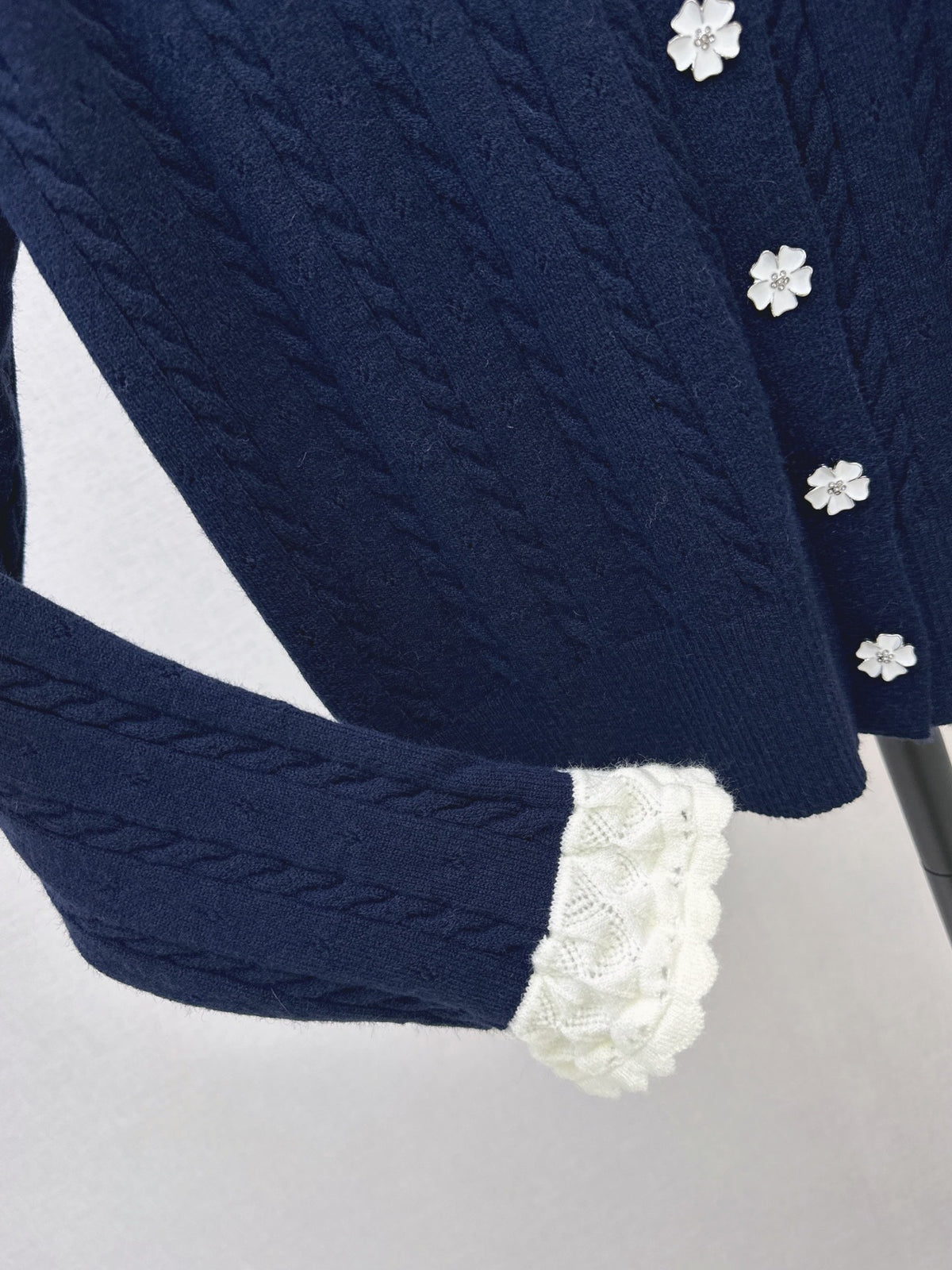 26FW New Color-Block Lapel Cardigan 🩶💙