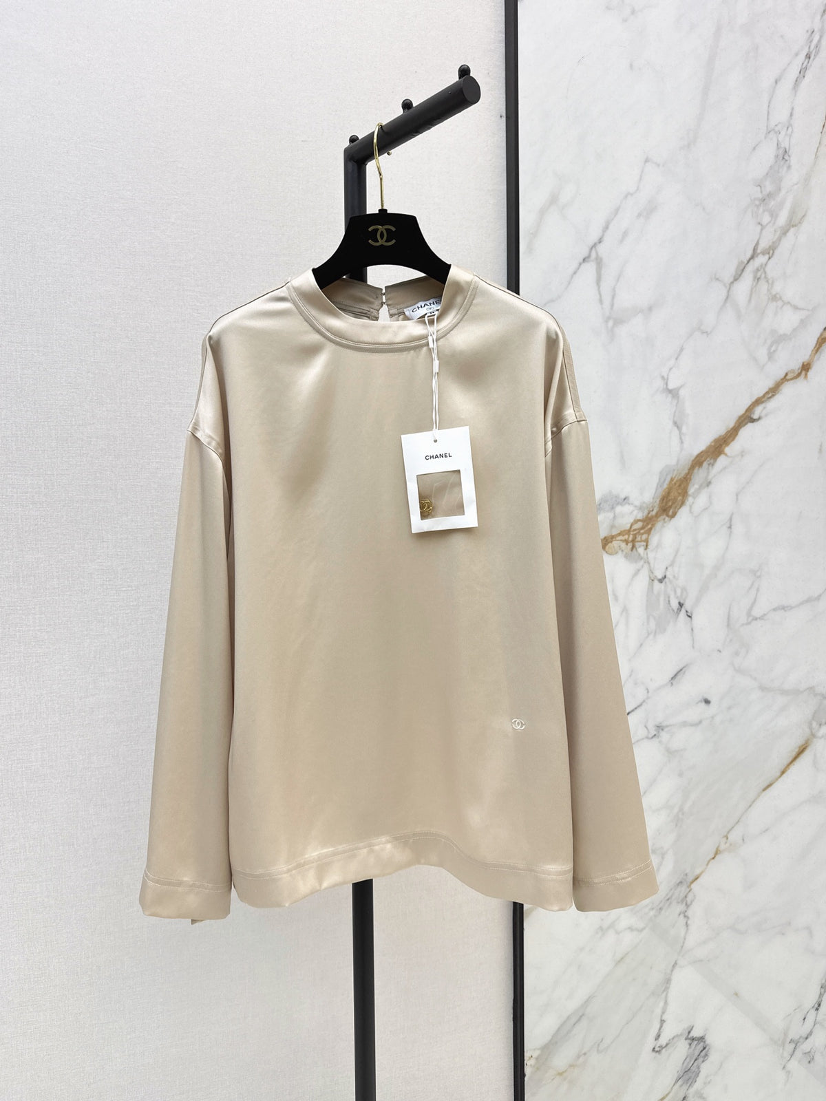 🔥Highest Quality🔥26FW New Apricot-Colored Acetate Shirt 🤍