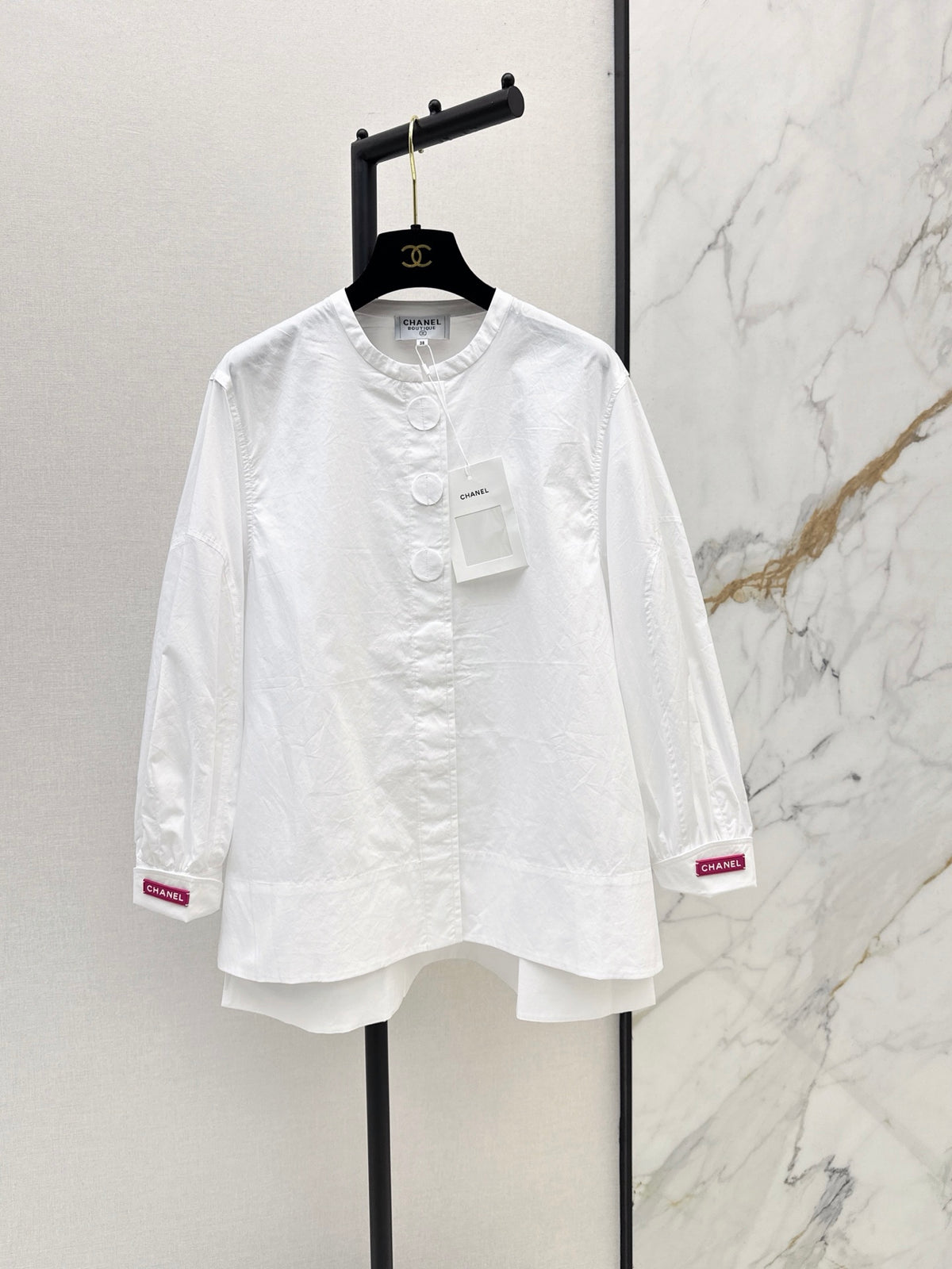 🔥Highest Quality🔥26FW New White Shirt with Embroidered Logo Detail 🤍