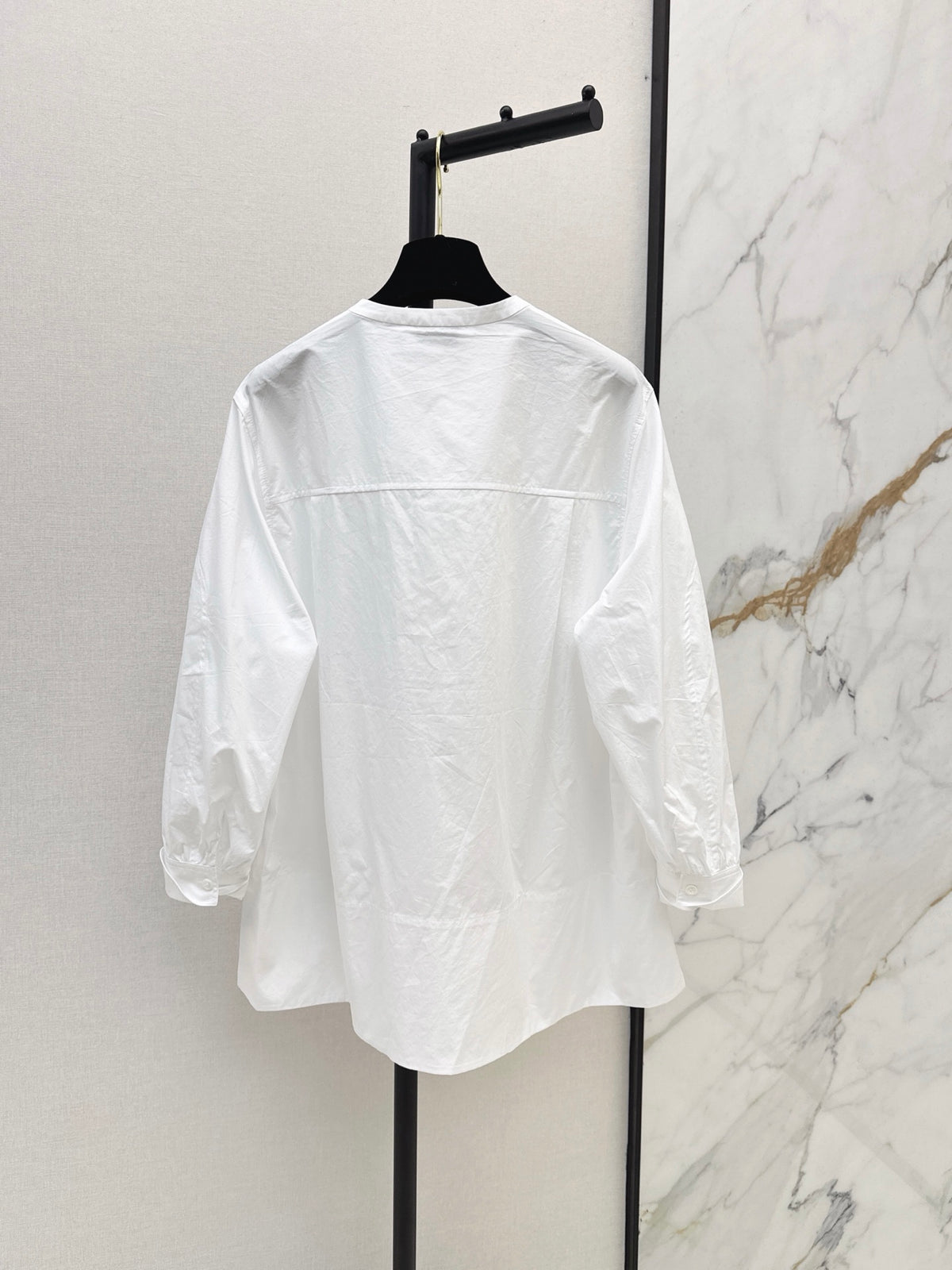 🔥Highest Quality🔥26FW New White Shirt with Embroidered Logo Detail 🤍