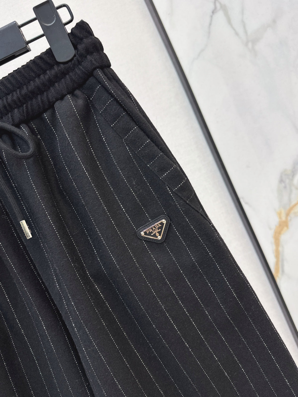 26FW New Striped Wool Wide-Leg Trousers 🩶🖤