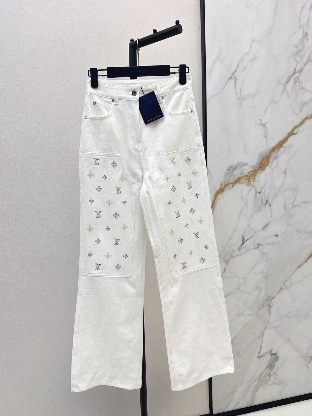 26FW New Straight-Leg Jeans 🤍