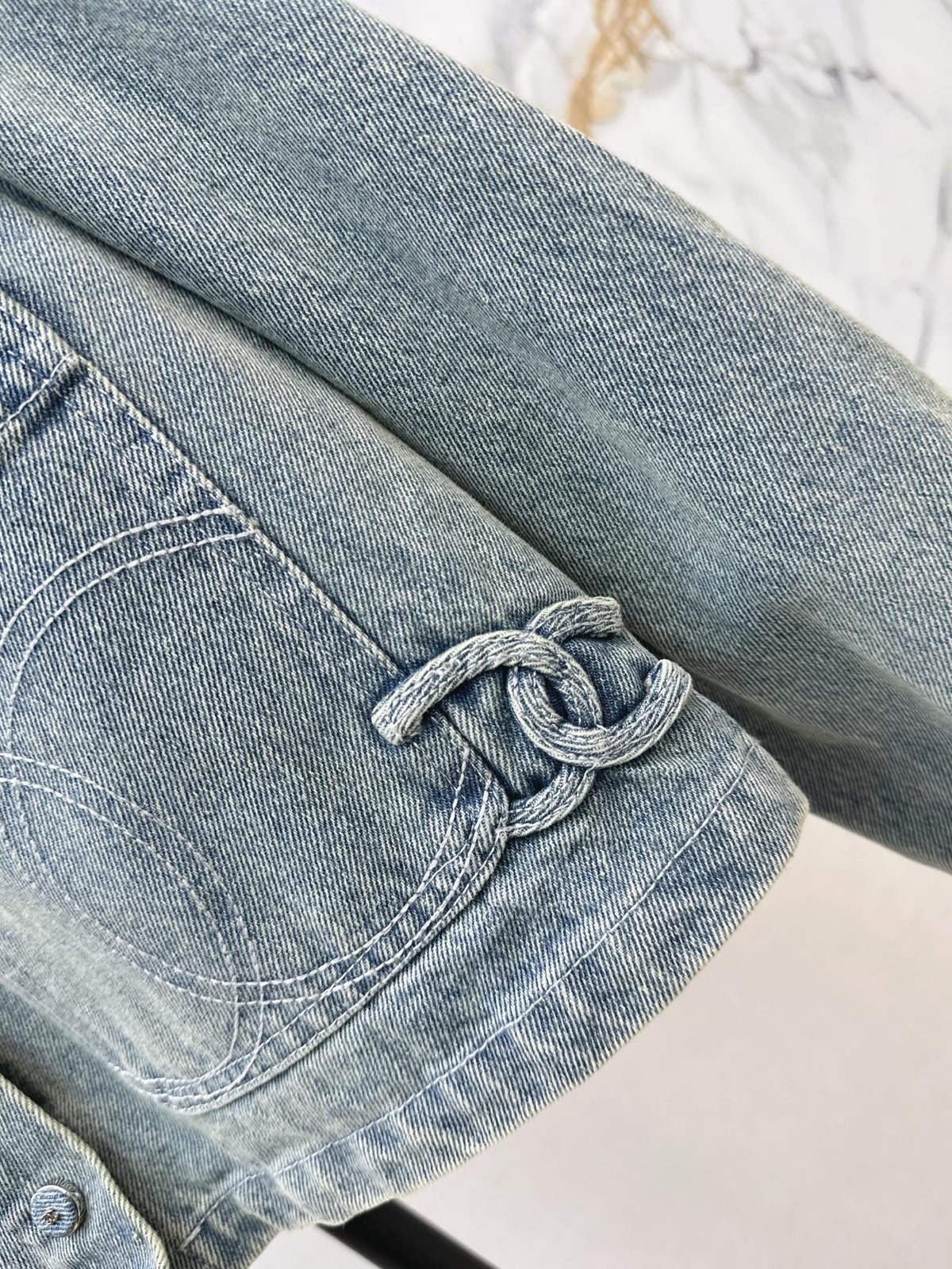 🔥Highest Quality🔥26FW New Collared Denim Jacket 🩵 Detachable Burgundy Vest + Denim Jacket