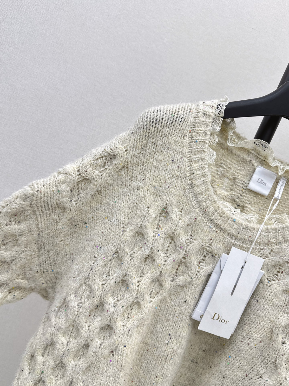 26FW New Cable-Knit Crewneck Sweater 🤍🖤