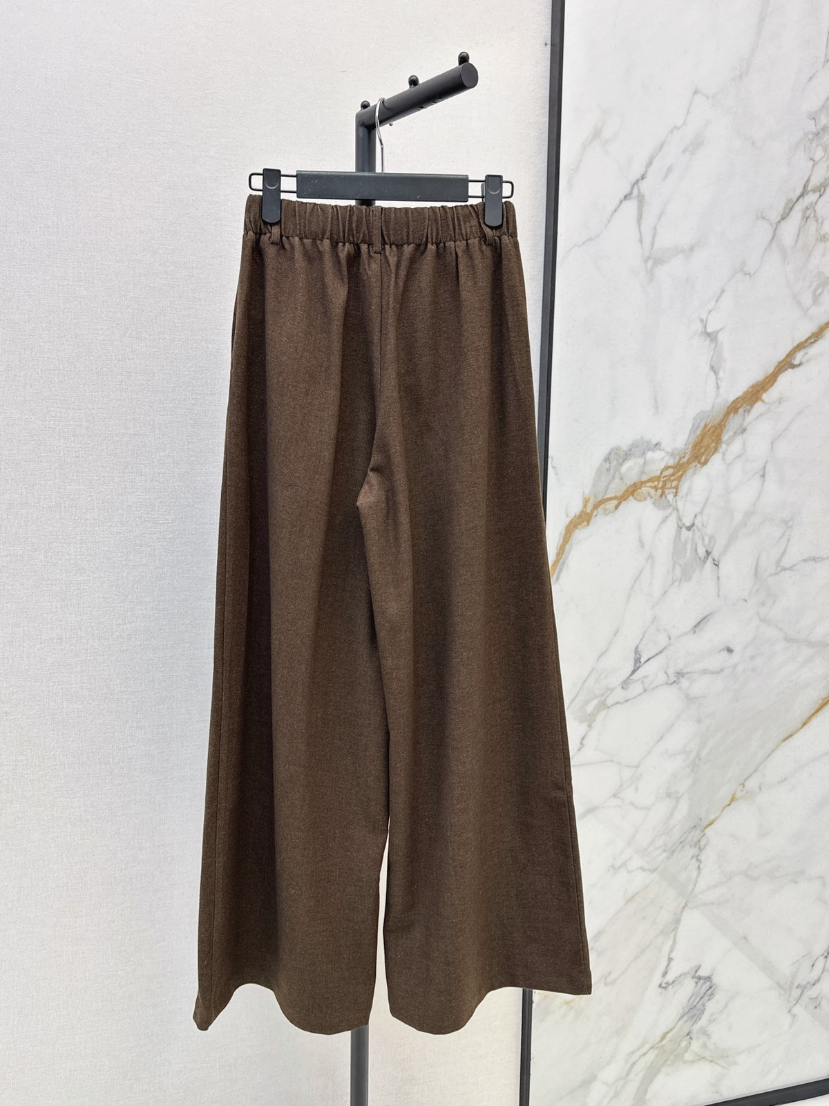26FW New Straight-Leg Wide-Leg Trousers with Triangular Logo Detail 🤎💙🖤