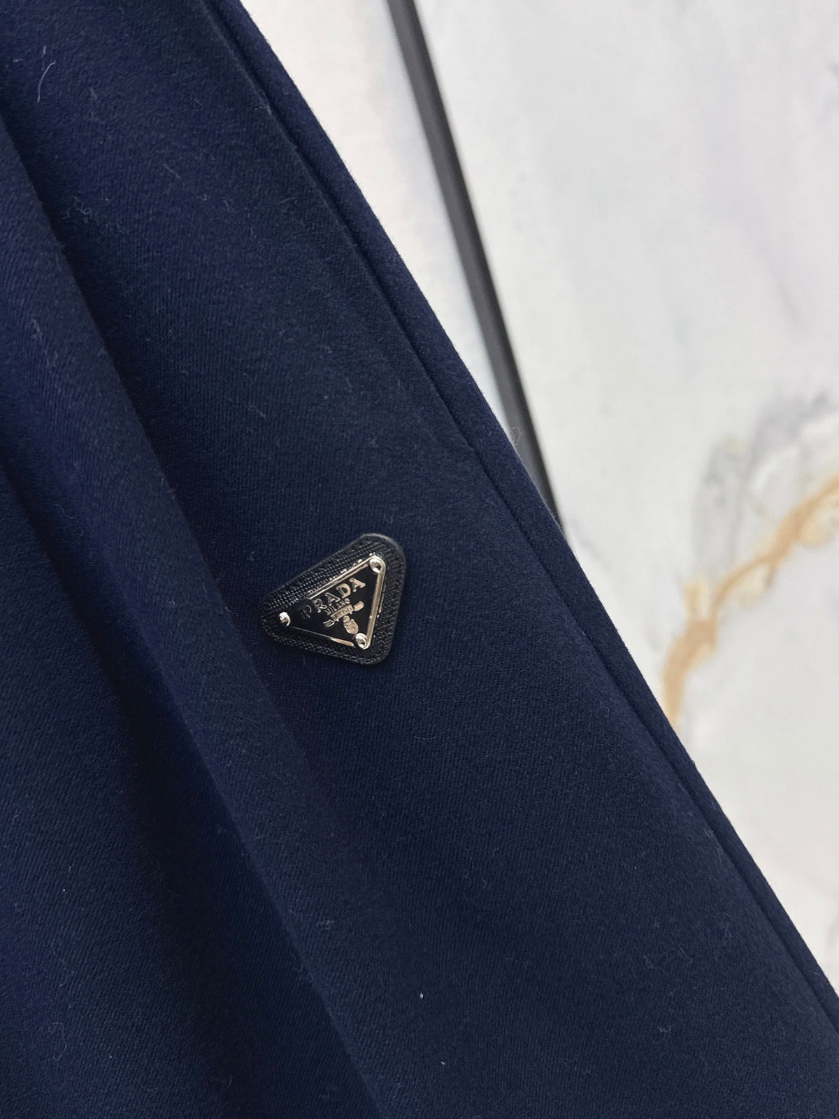26FW New Straight-Leg Wide-Leg Trousers with Triangular Logo Detail 🤎💙🖤
