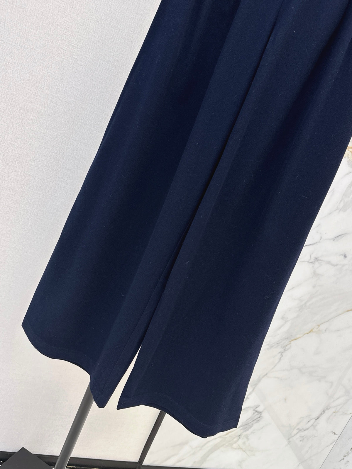 26FW New Straight-Leg Wide-Leg Trousers with Triangular Logo Detail 🤎💙🖤