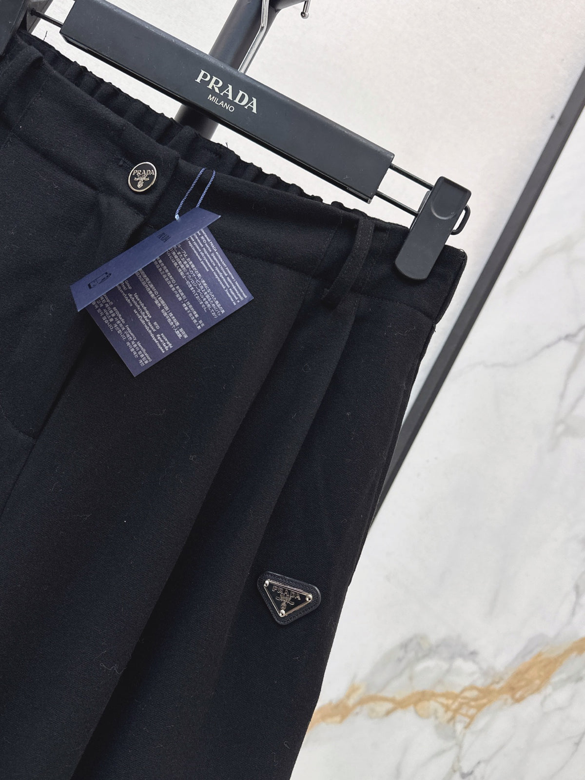26FW New Straight-Leg Wide-Leg Trousers with Triangular Logo Detail 🤎💙🖤