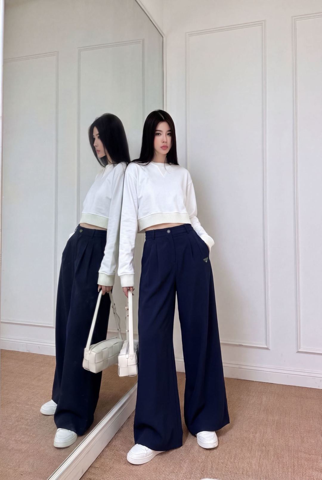 26FW New Straight-Leg Wide-Leg Trousers with Triangular Logo Detail 🤎💙🖤
