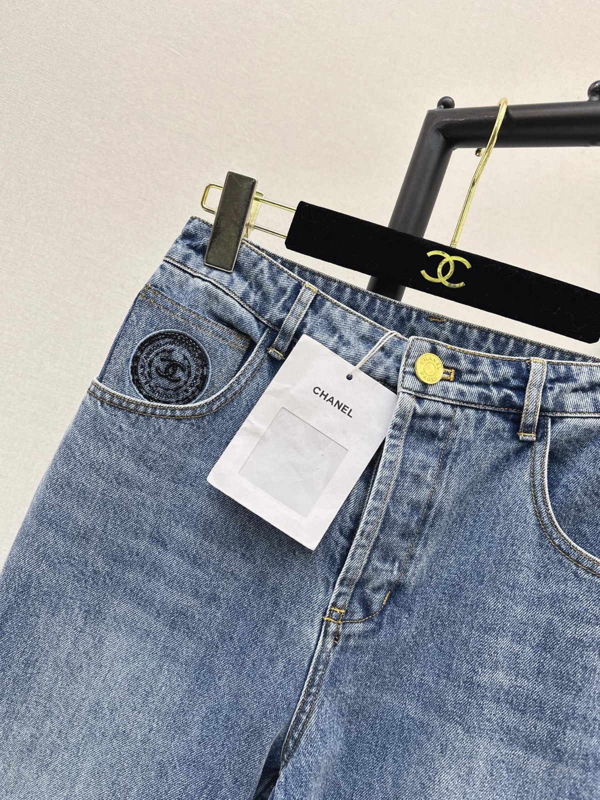 26FW New Stamp Logo Jeans 🩵