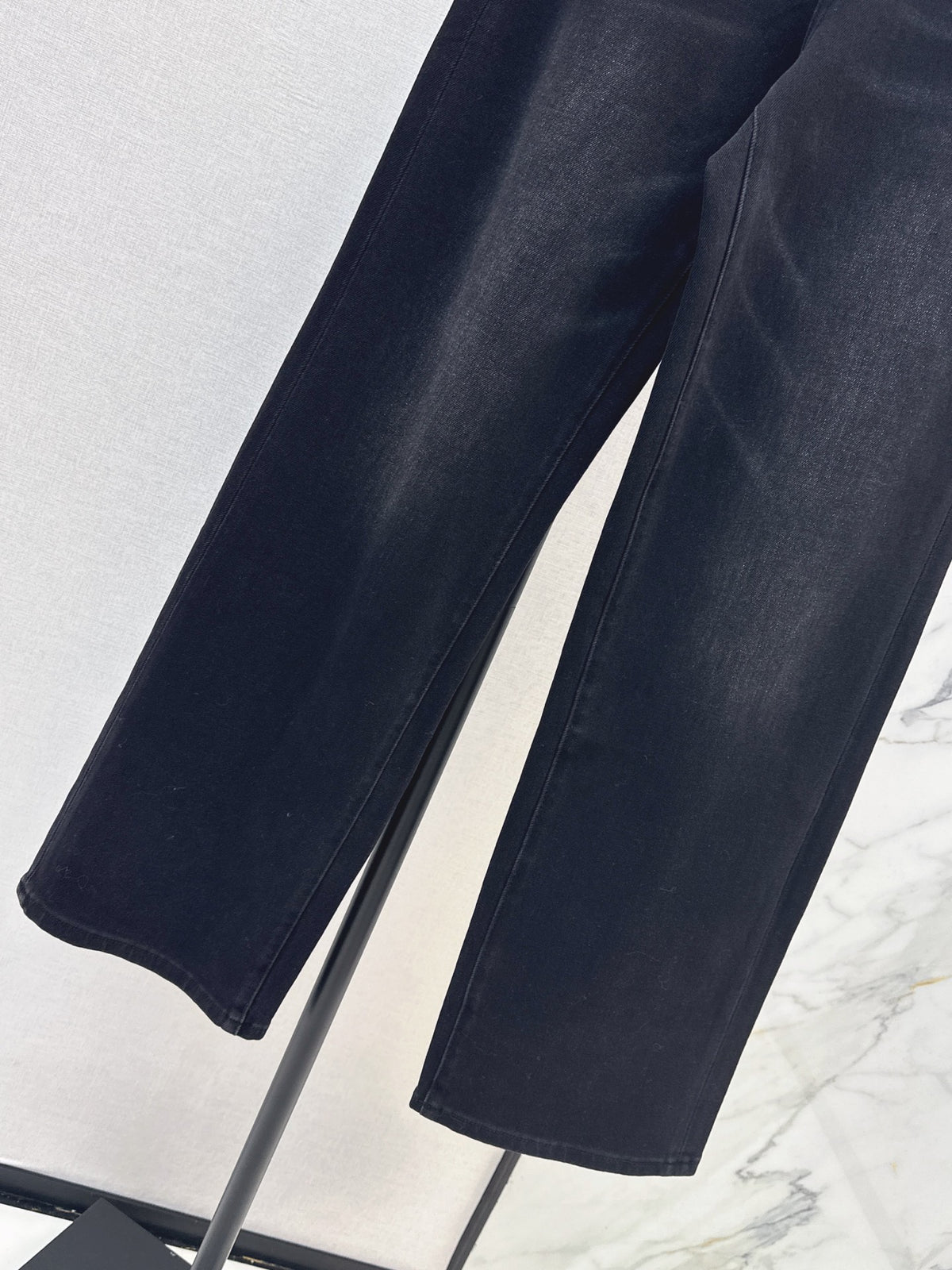 26FW New Straight-Leg Jeans 🩵🖤