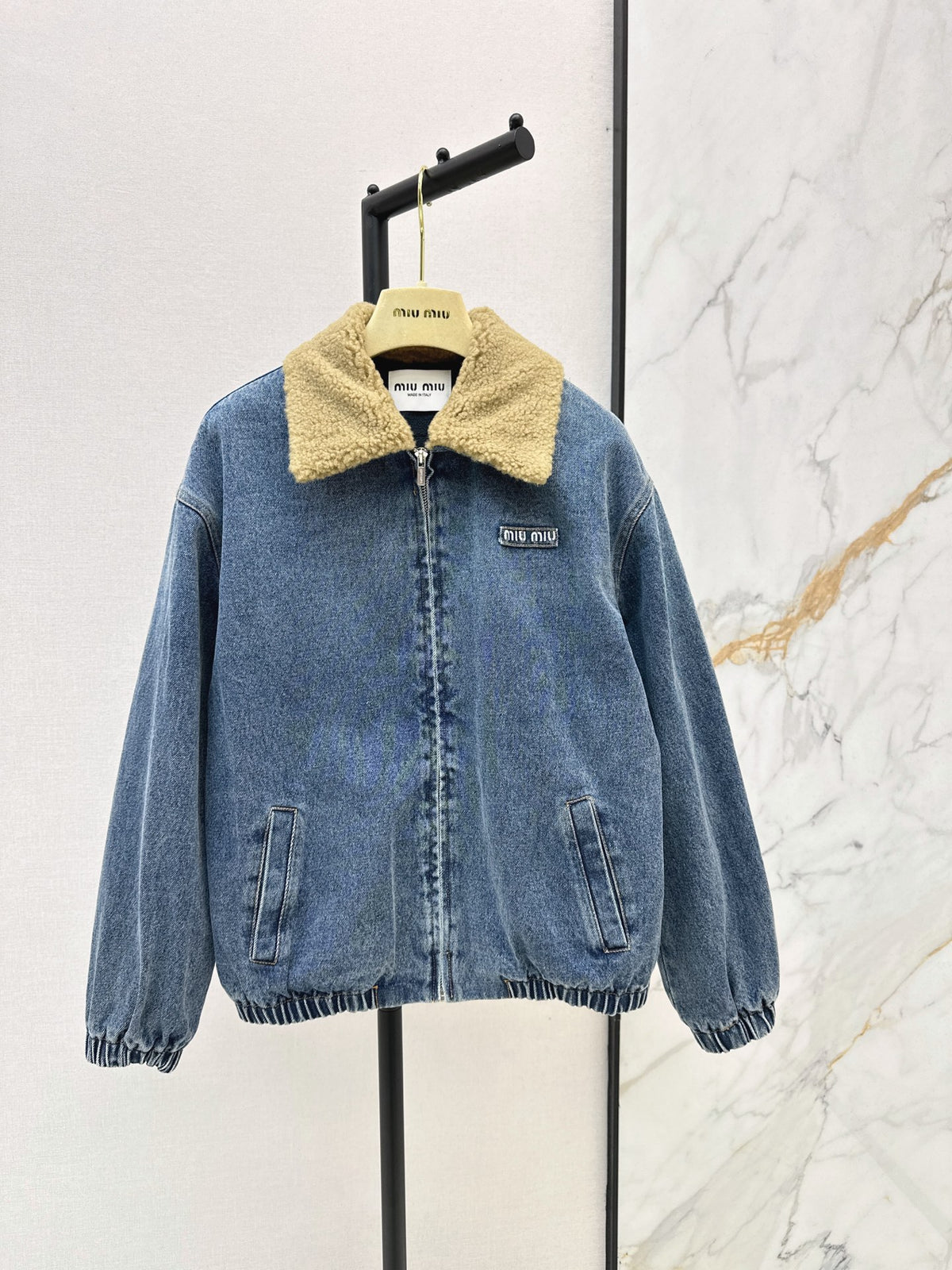 26FW New Oversized Denim Jacket with Contrast-Color Lapel 🩵