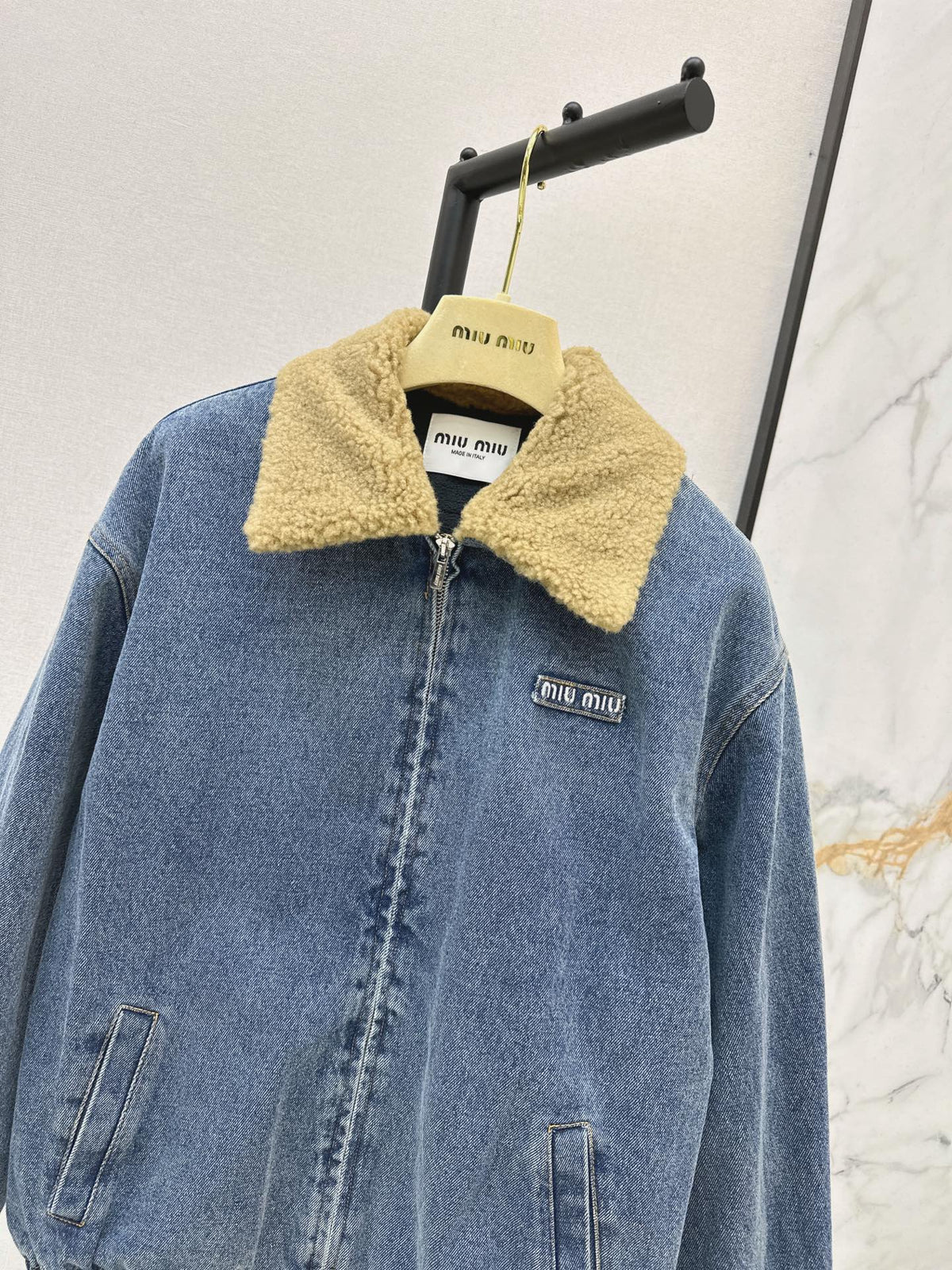 26FW New Oversized Denim Jacket with Contrast-Color Lapel 🩵