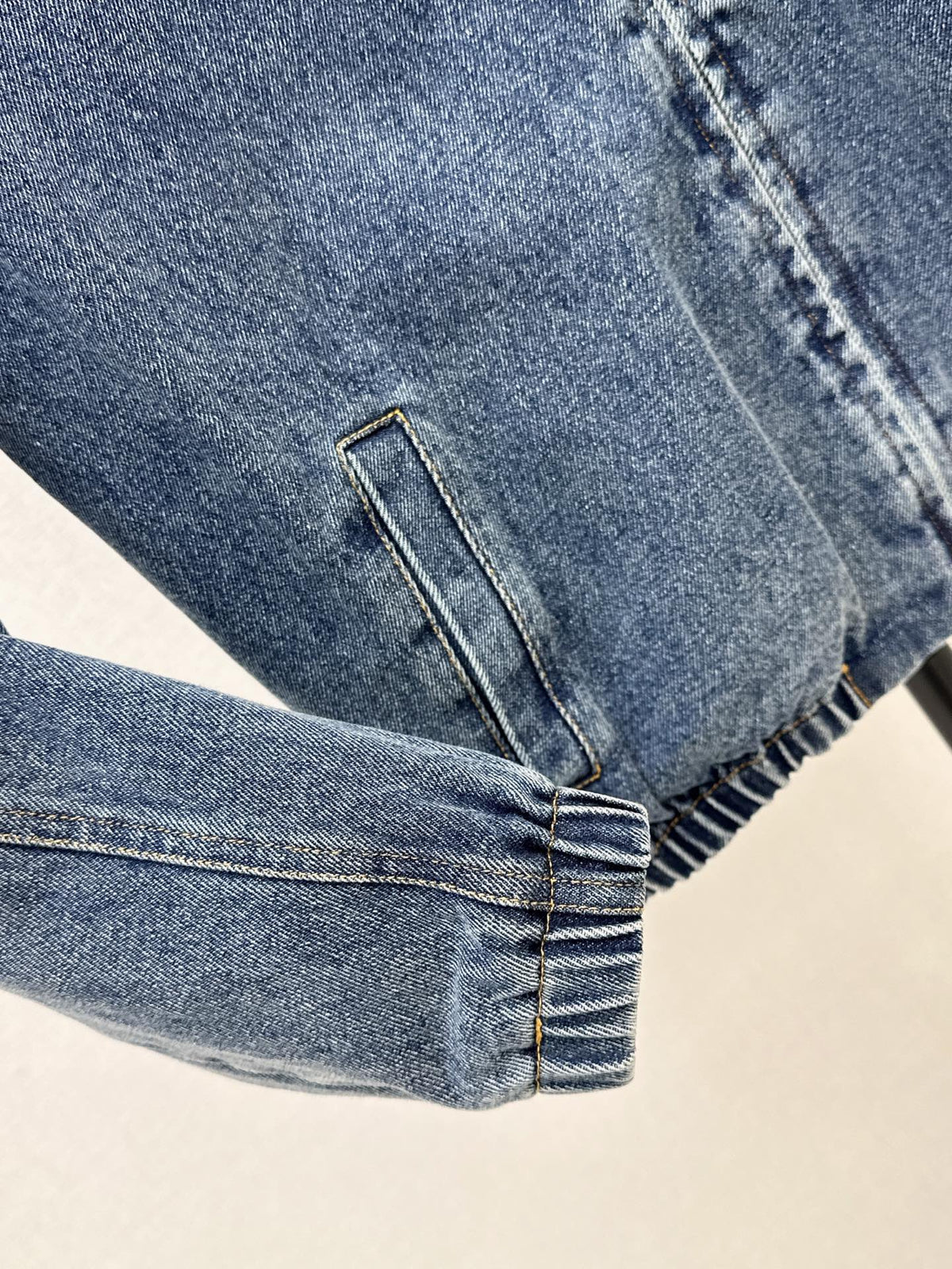 26FW New Oversized Denim Jacket with Contrast-Color Lapel 🩵