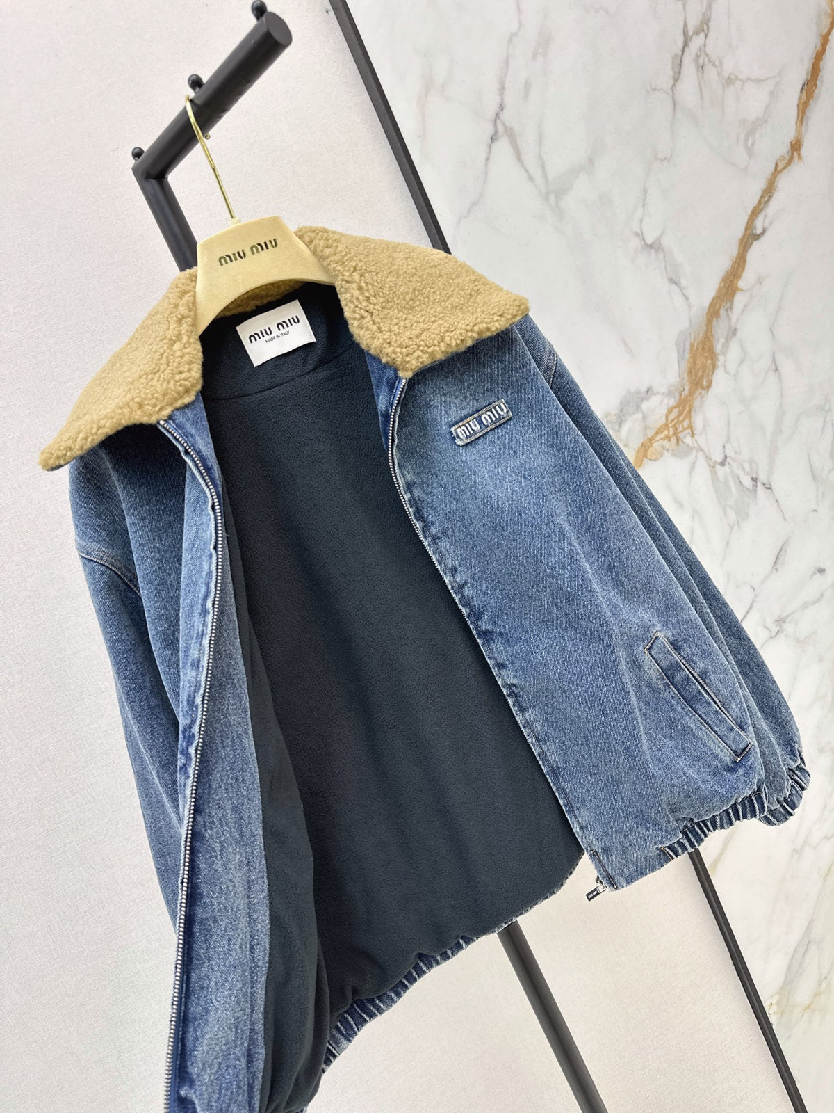 26FW New Oversized Denim Jacket with Contrast-Color Lapel 🩵