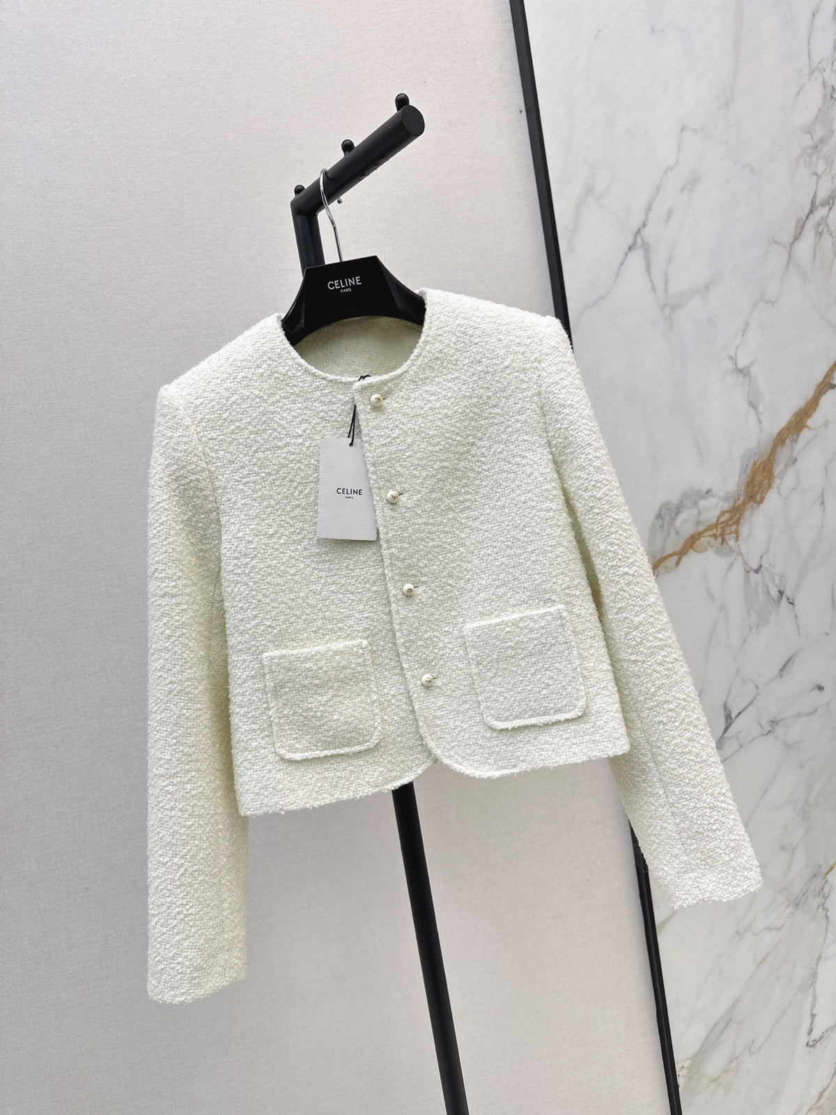26FW New Cream-Colored Cropped Knit Jacket 🤍