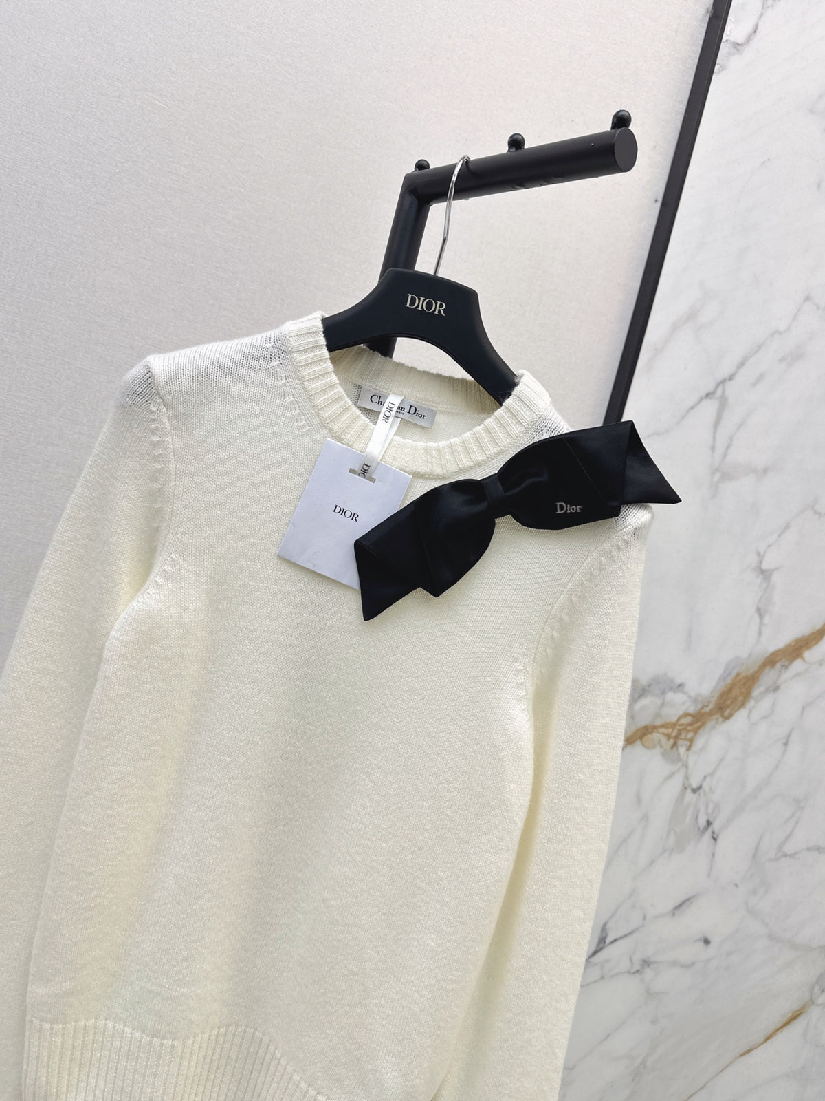 🔥Highest Quality🔥26FW New Bow-Detail Crewneck Sweater 🤍🩶