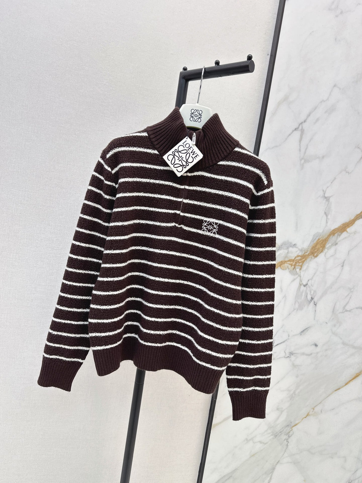 26FW New Half-Placket Striped Knit Top 🤍🤎