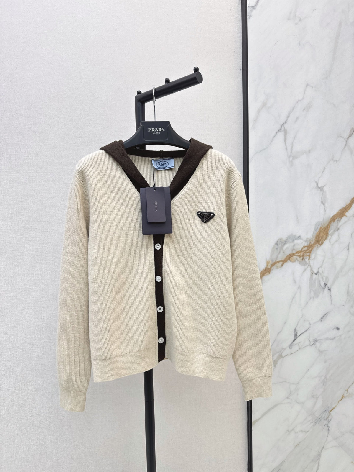 26FW New Color-Block Hooded Knit Cardigan 🤍🤎