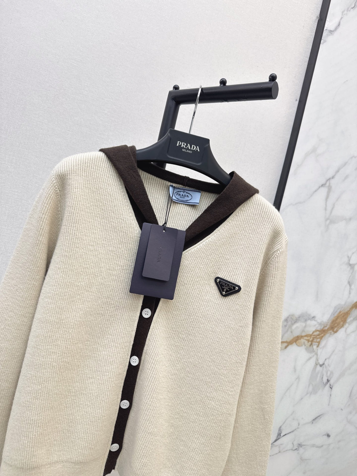 26FW New Color-Block Hooded Knit Cardigan 🤍🤎