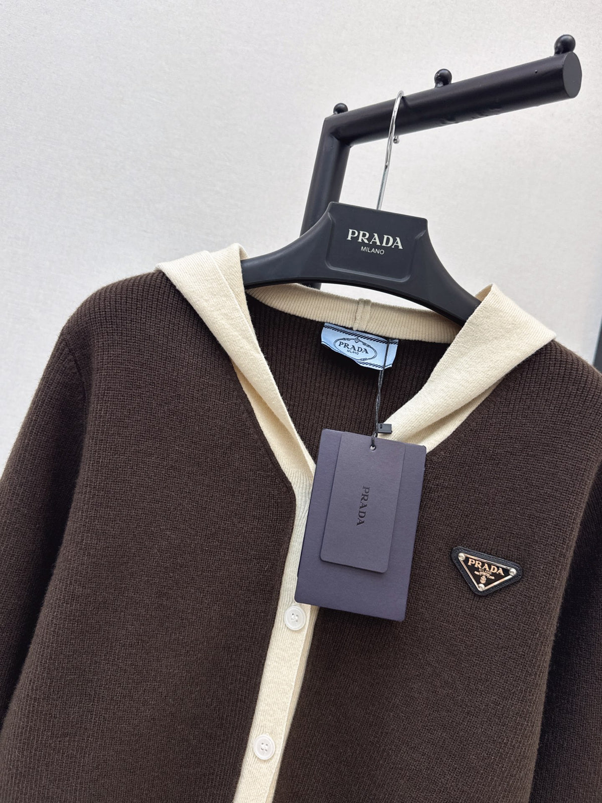 26FW New Color-Block Hooded Knit Cardigan 🤍🤎