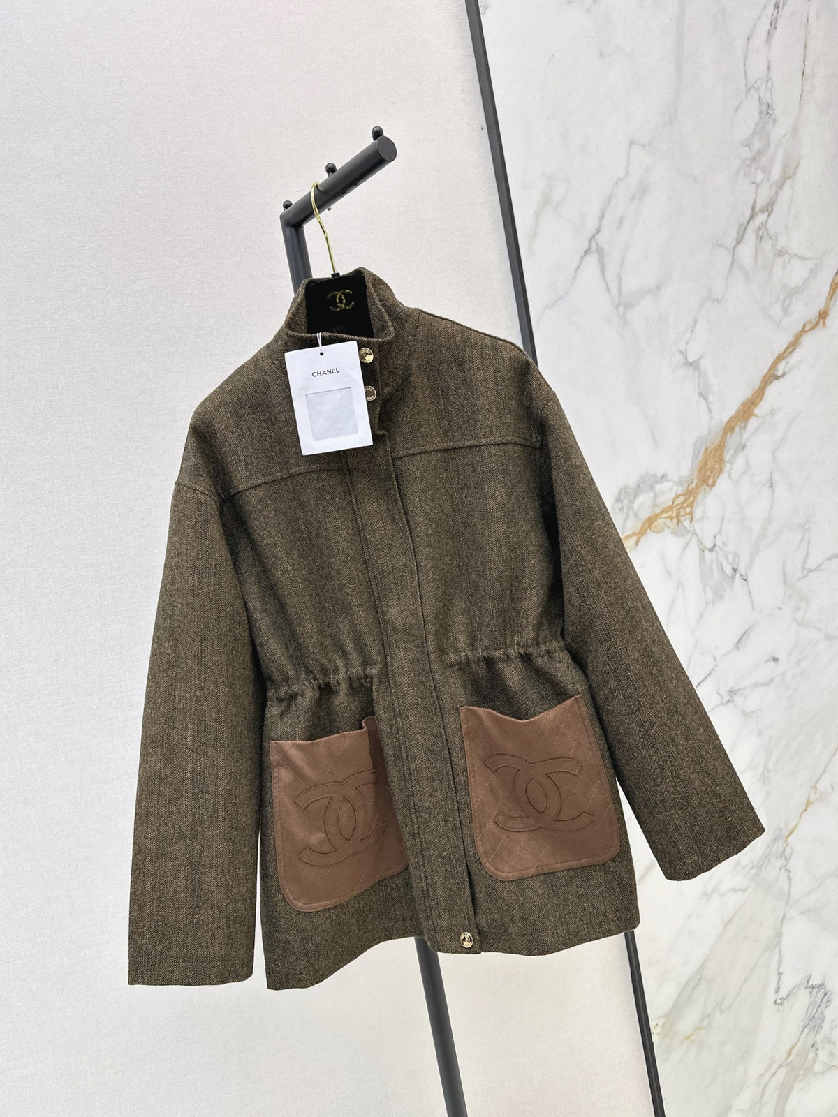 26FW New Drawstring-Waist Stand-Collar Jacket 🤎