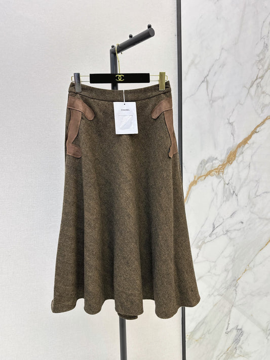 26FW New High-Waisted Flared Skirt 🤎
