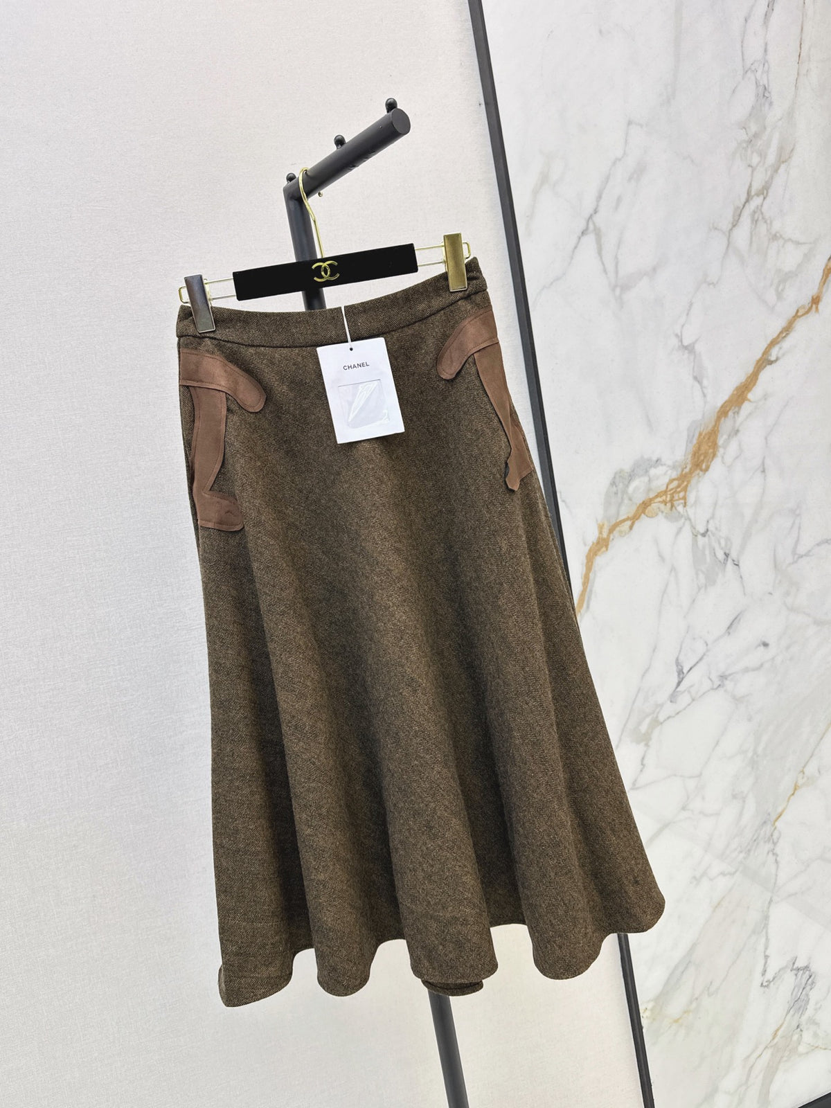 26FW New High-Waisted Flared Skirt 🤎