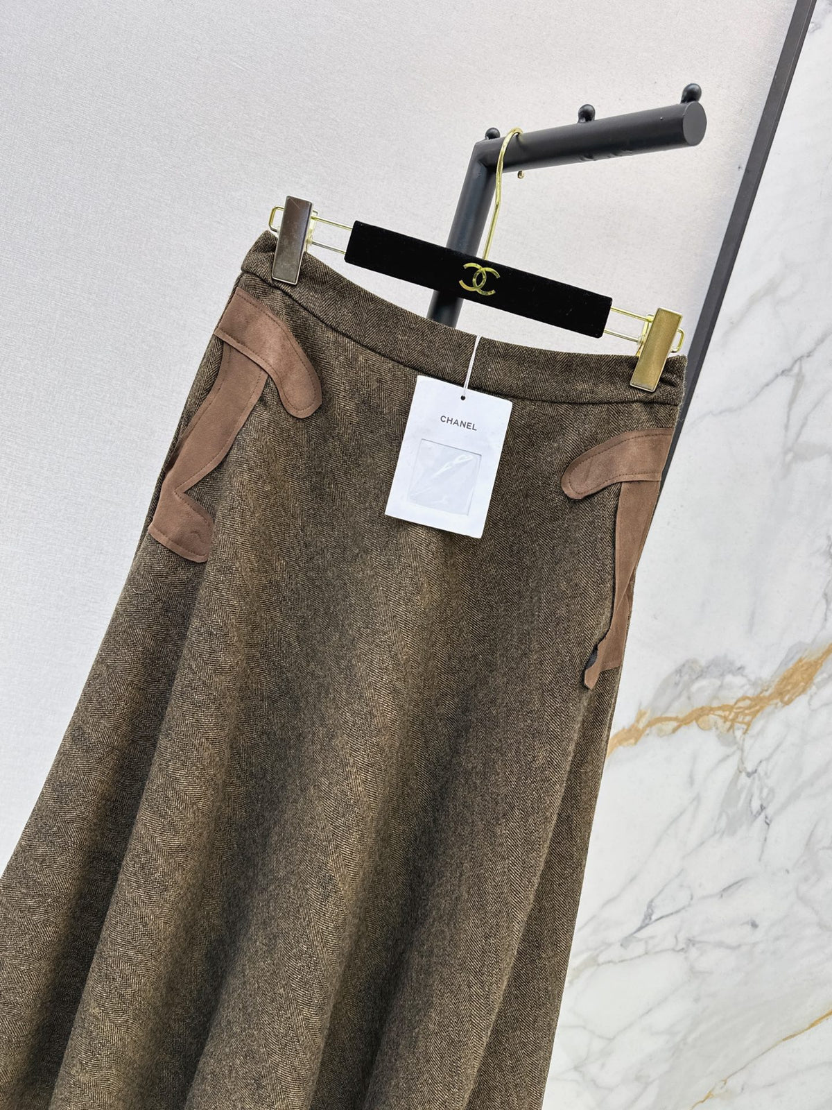 26FW New High-Waisted Flared Skirt 🤎