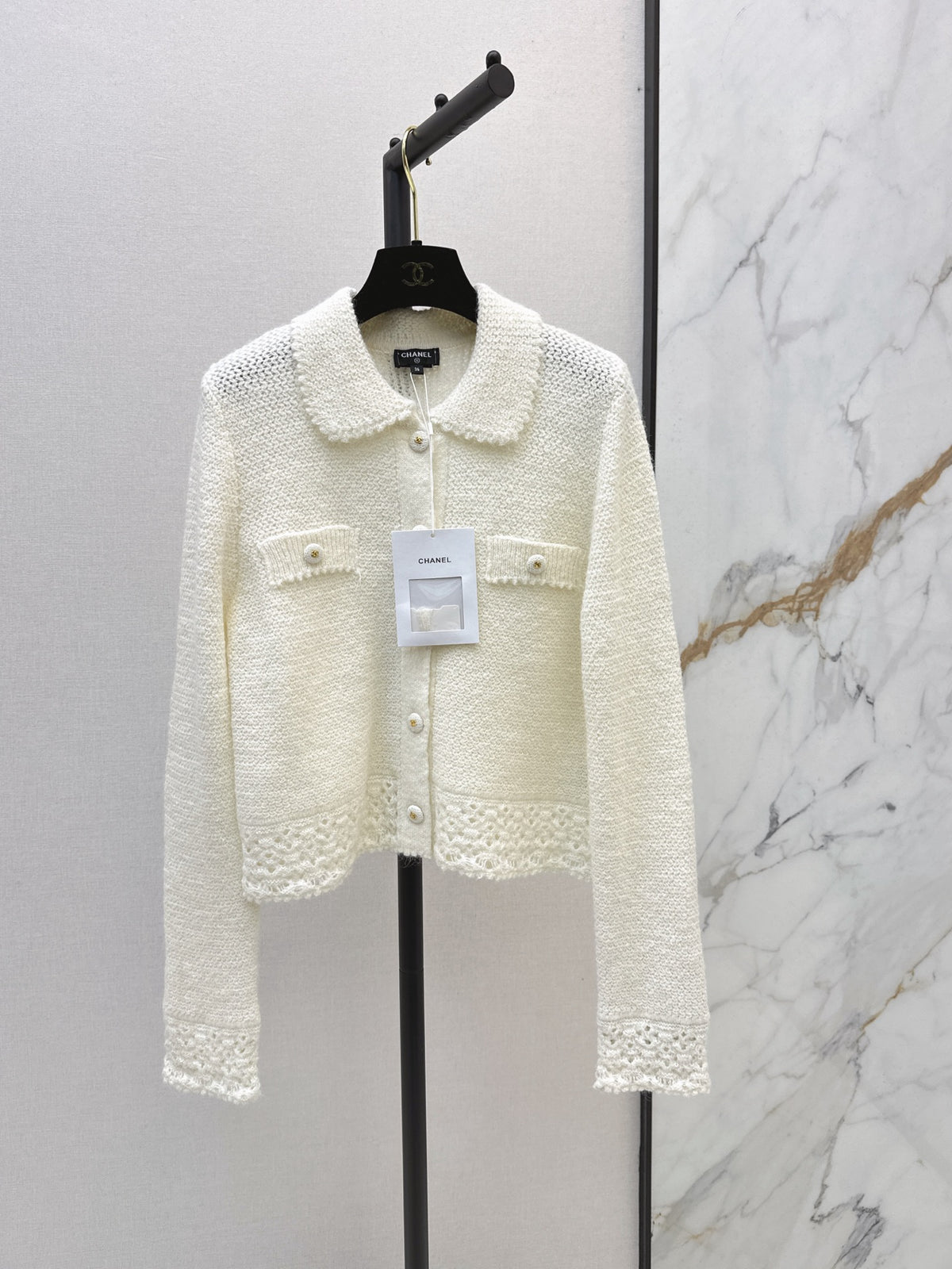 26FW New Cut-out Lapel Knit Cardigan 🤍🖤