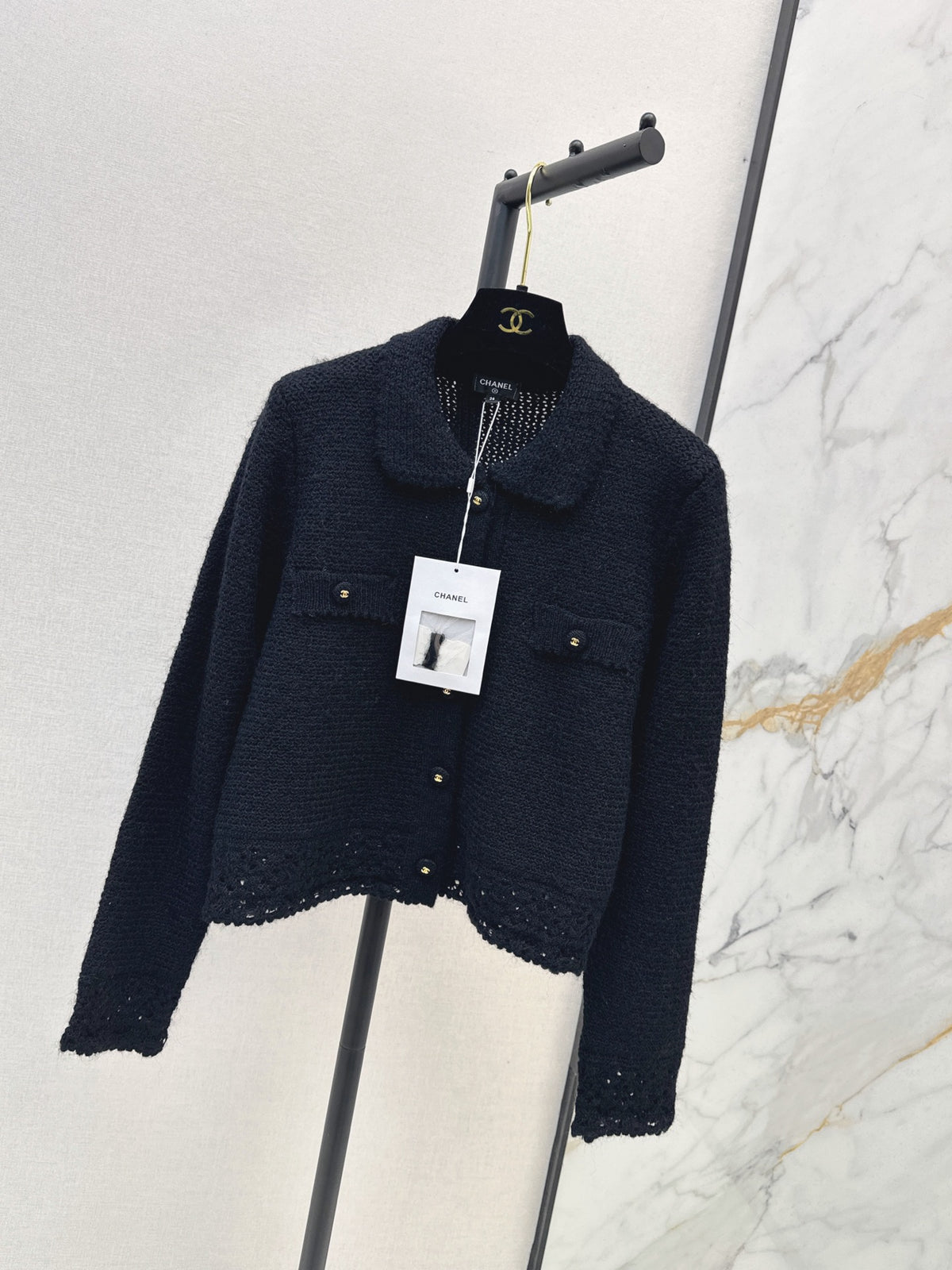 26FW New Cut-out Lapel Knit Cardigan 🤍🖤