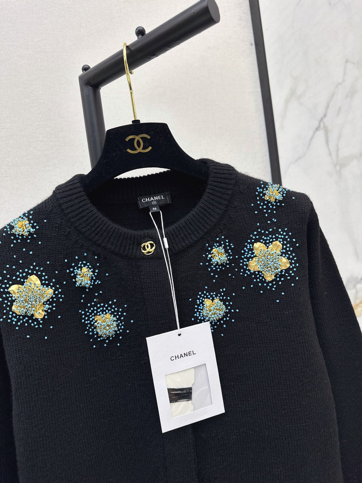26FW New Crew-Neck Long-Sleeve Cardigan 🖤