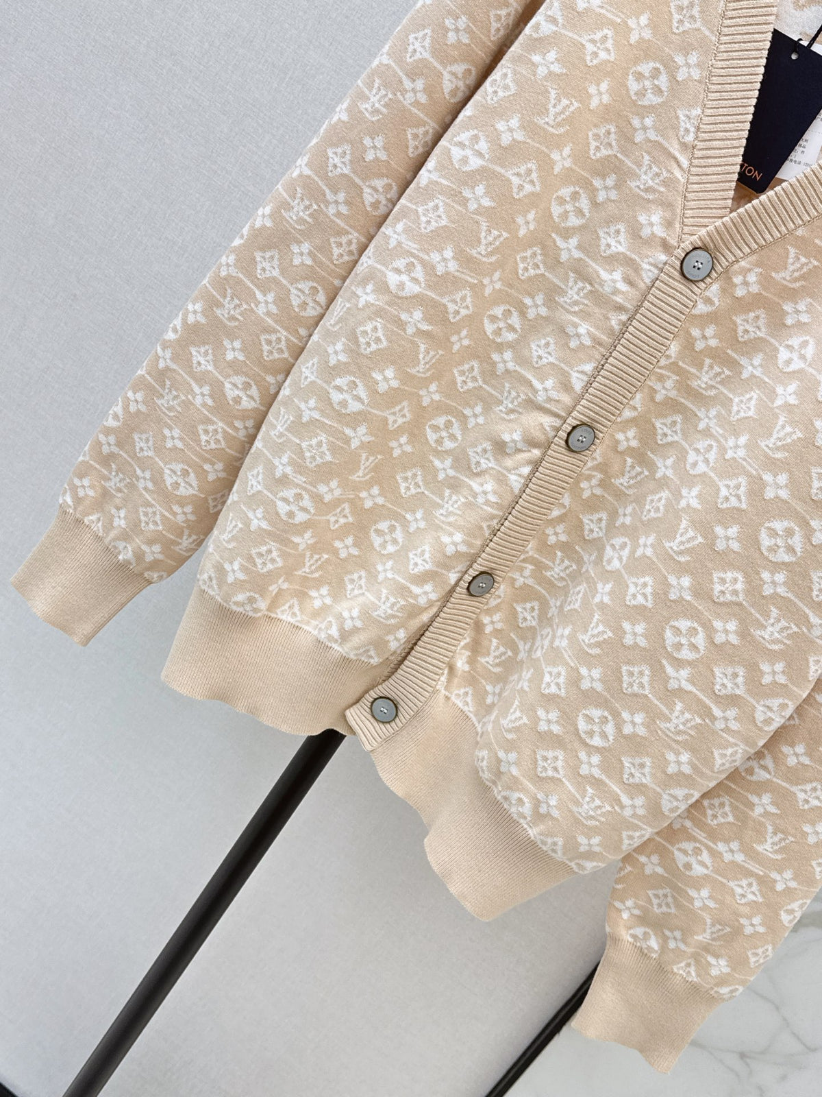 26FW New Jacquard Loose-Fit Knit Cardigan 🤍
