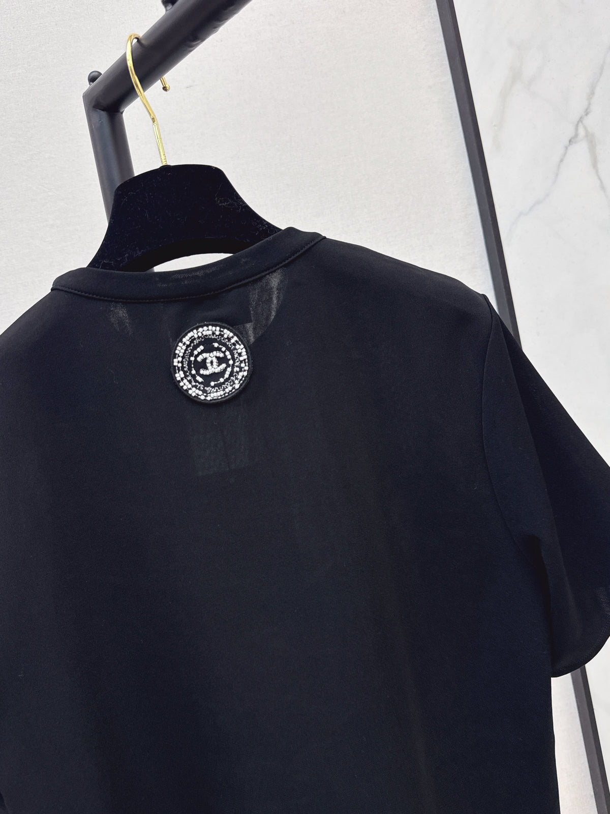 26FW New "Coco Girl" Embroidered Crew-Neck Short-Sleeve T-Shirt 🤍🖤