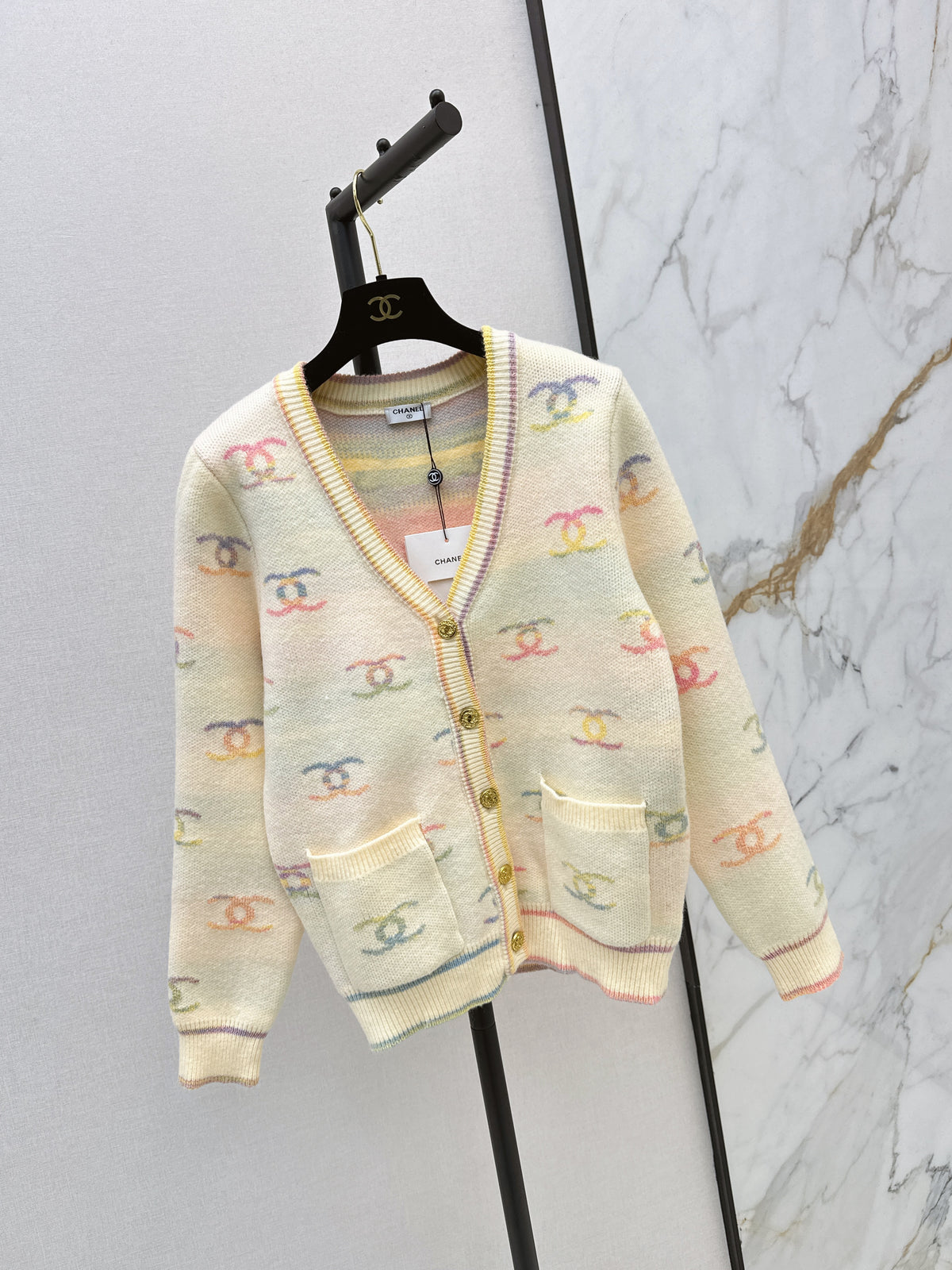 26FW New Logo Jacquard Cardigan 🤍
