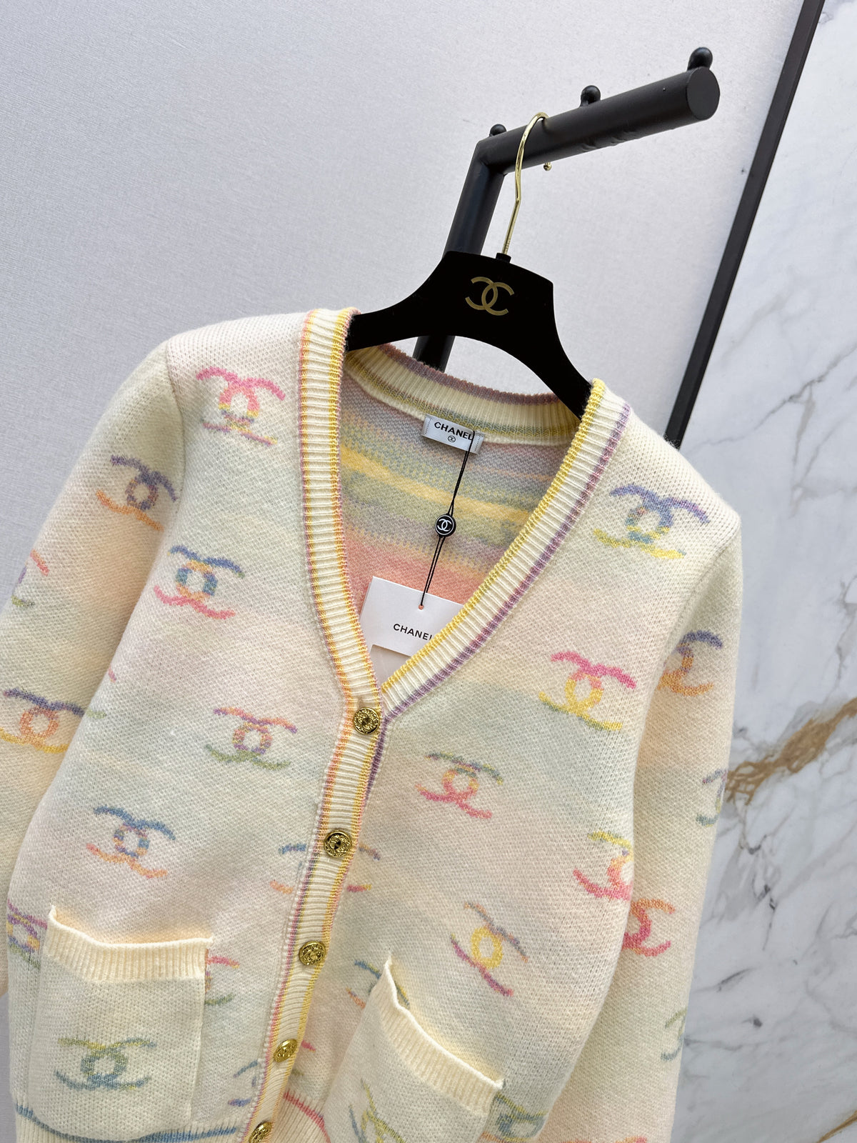 26FW New Logo Jacquard Cardigan 🤍