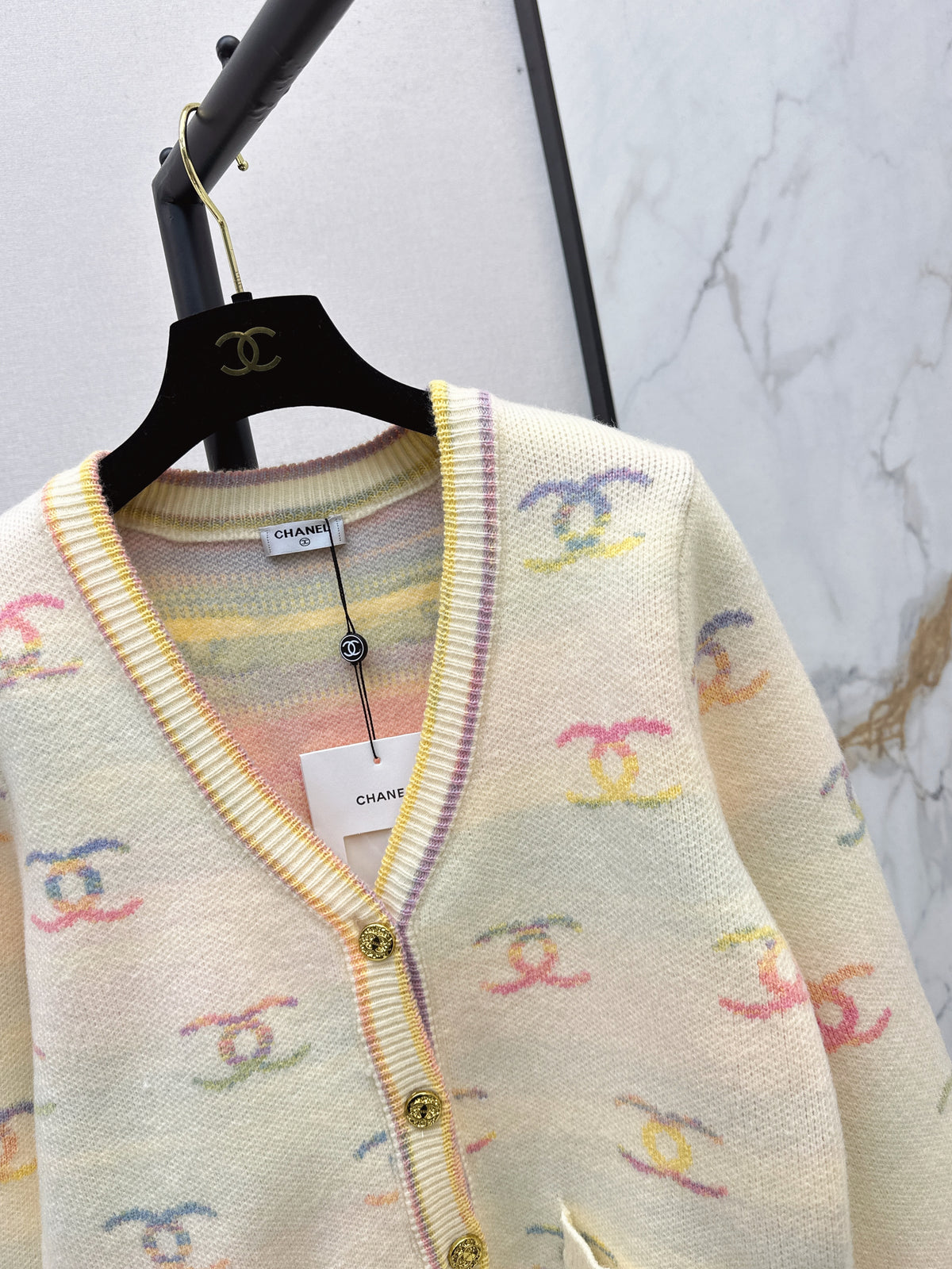 26FW New Logo Jacquard Cardigan 🤍